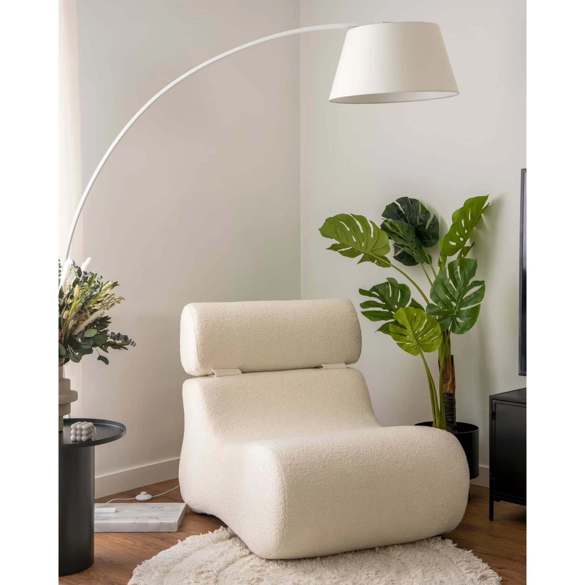 Kave Home Club Armchair