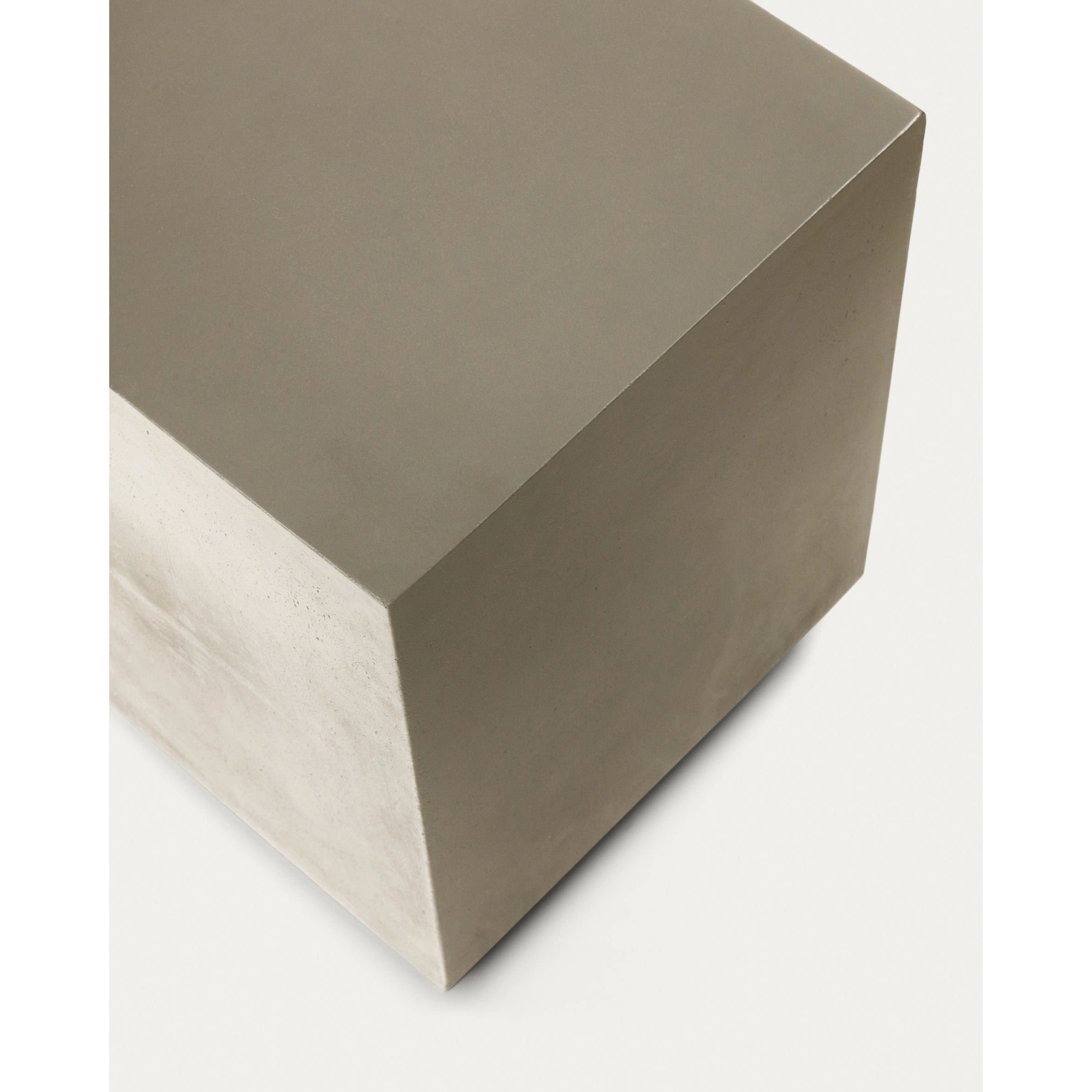 Kave Home Rustella Cement Side Table