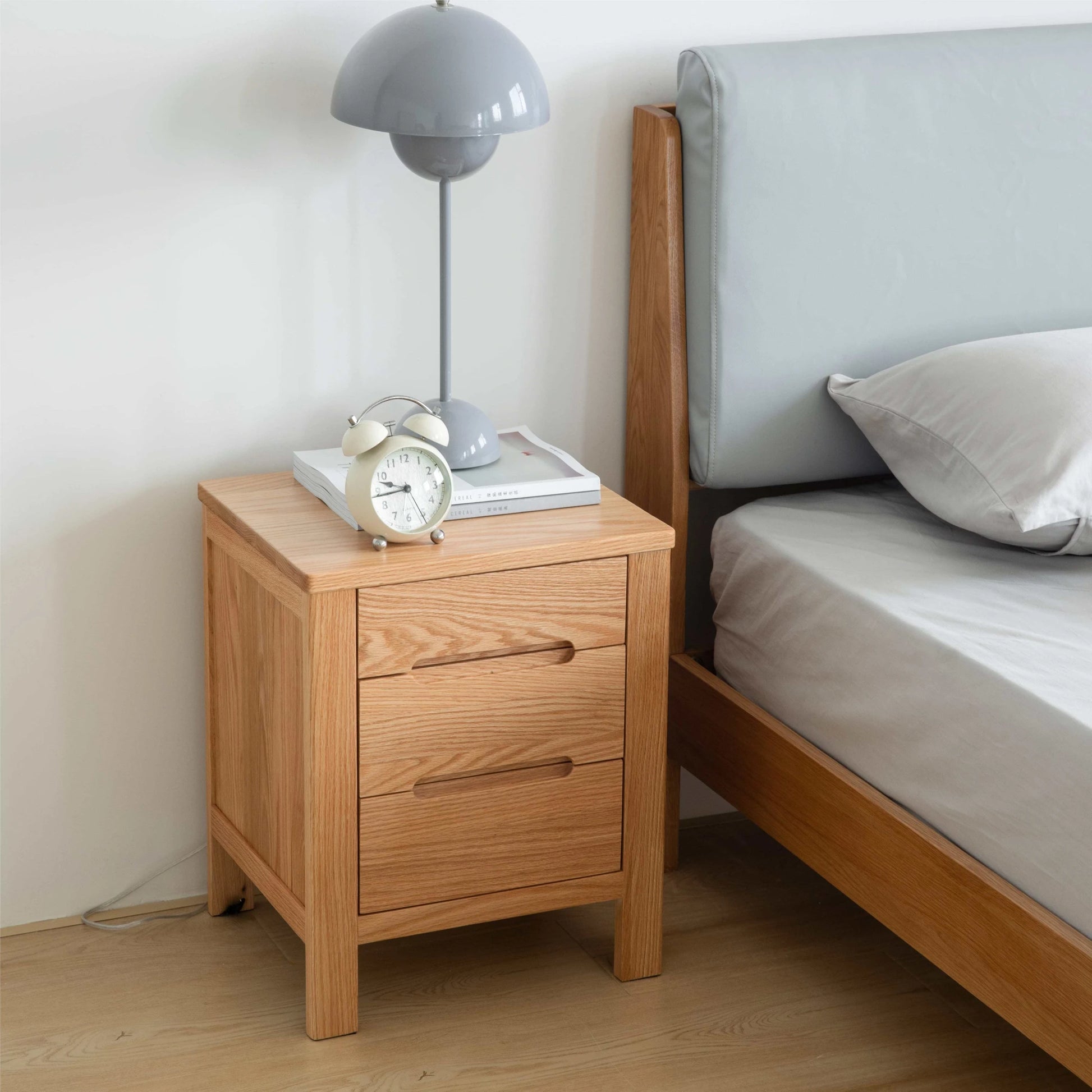 Solidwood Norway Three Drawer Bedside Table, 40x35CM, Natural Wood