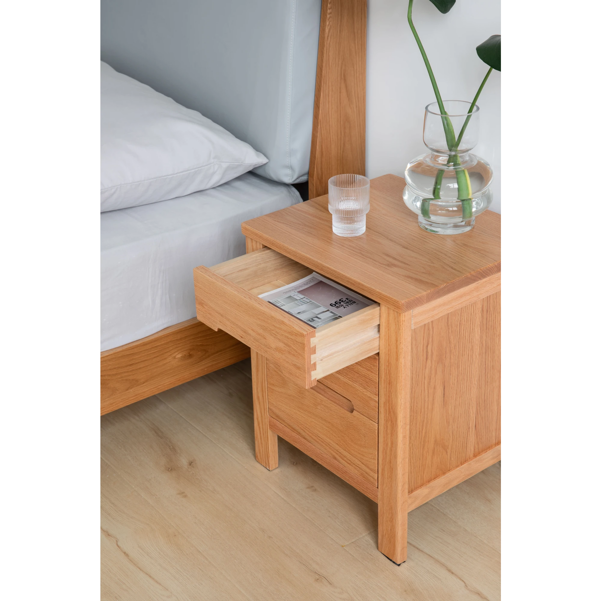 Solidwood Norway Three Drawer Bedside Table, 40x35CM, Natural Wood