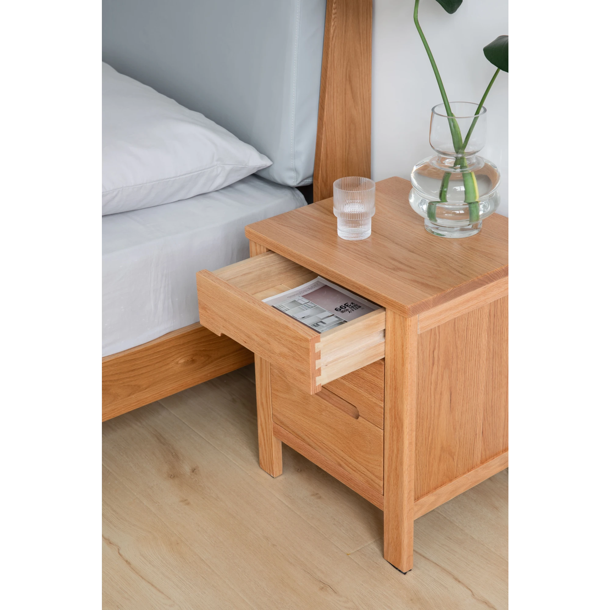 Solidwood Norway Three Drawer Bedside Table, 40x35CM, Natural Wood