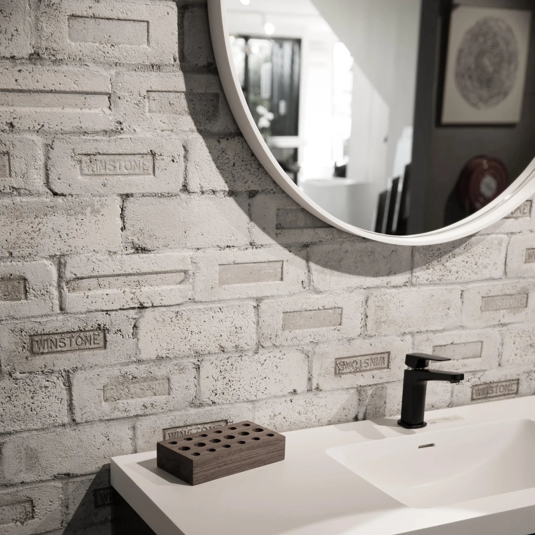 Aruvo Cstone Round Composite Stone Bathroom Mirror White 70cm