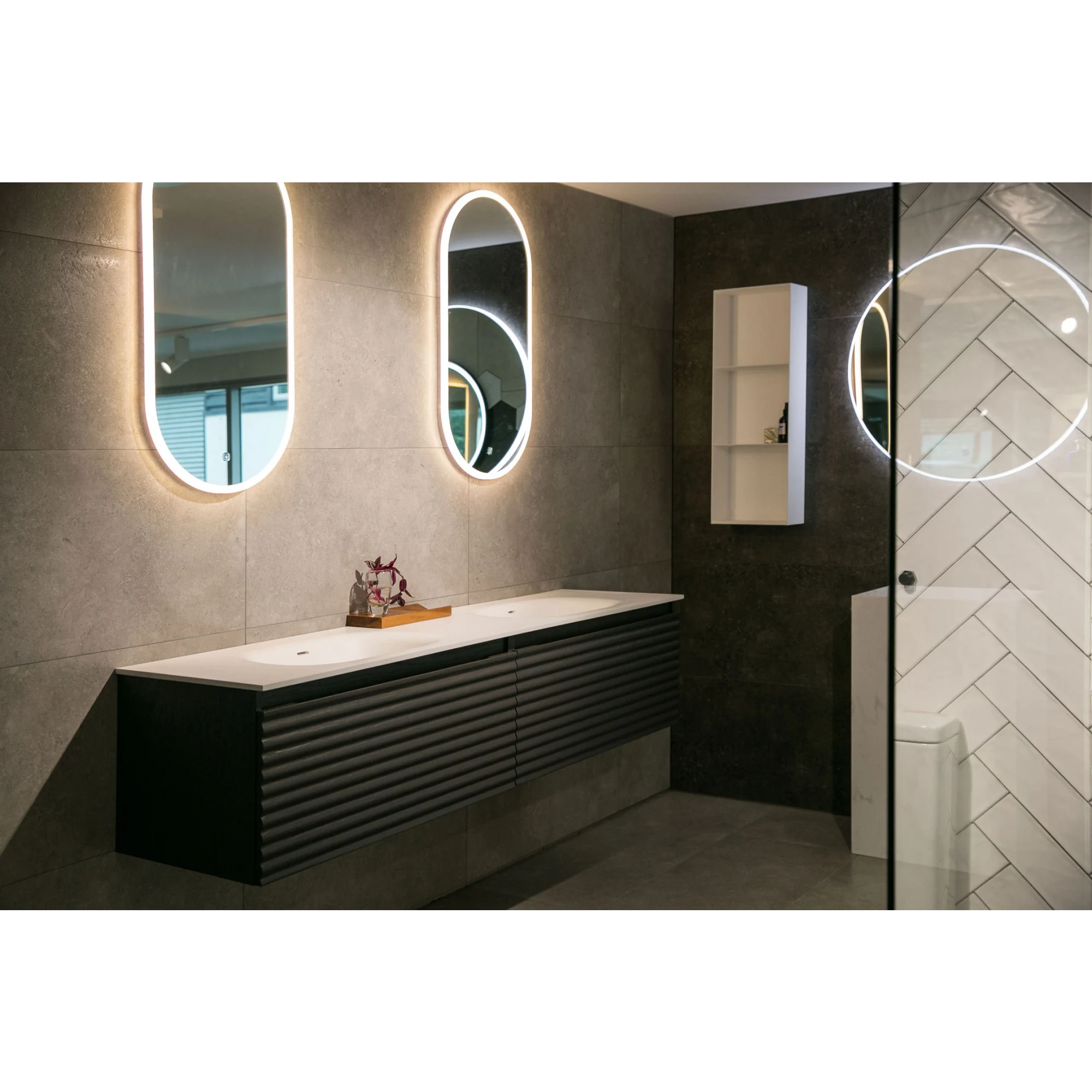 Aruvo Arled Oval Acrylic Framed LED Mirror, 90cm