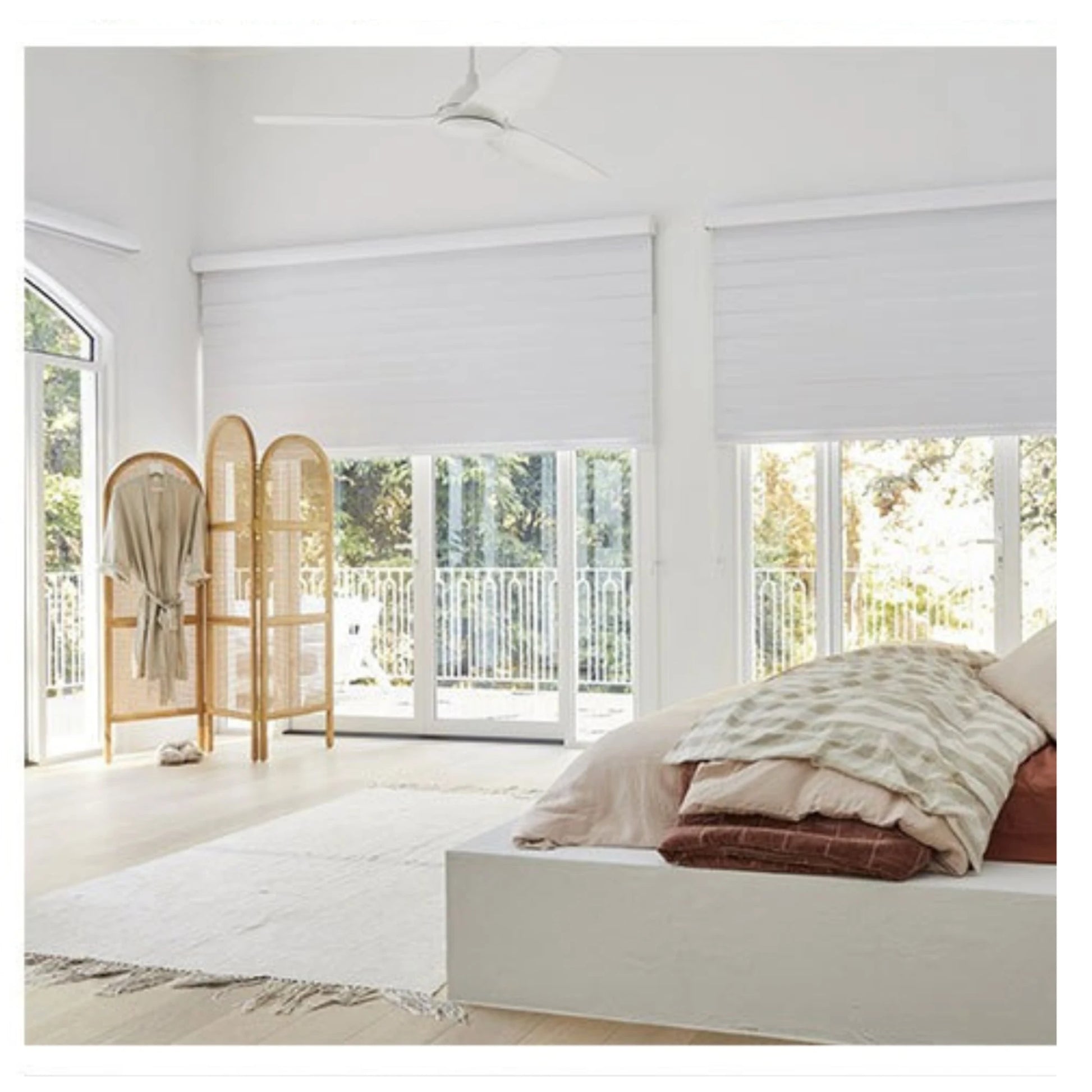 BohoBoho Tranquilo Solid Wood & Rattan Folding Screen, Natural Wood, 150x3x200cm