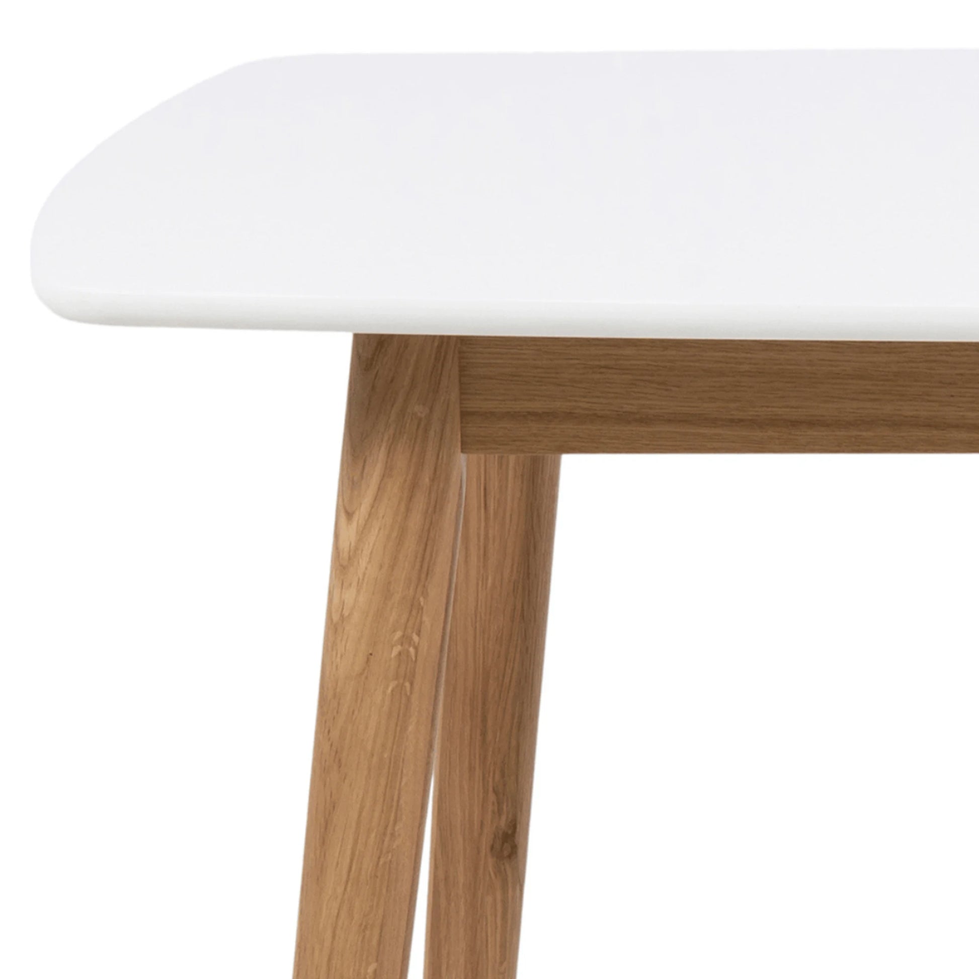 Hjem Design Yuno 4-Seater Dining Table, White