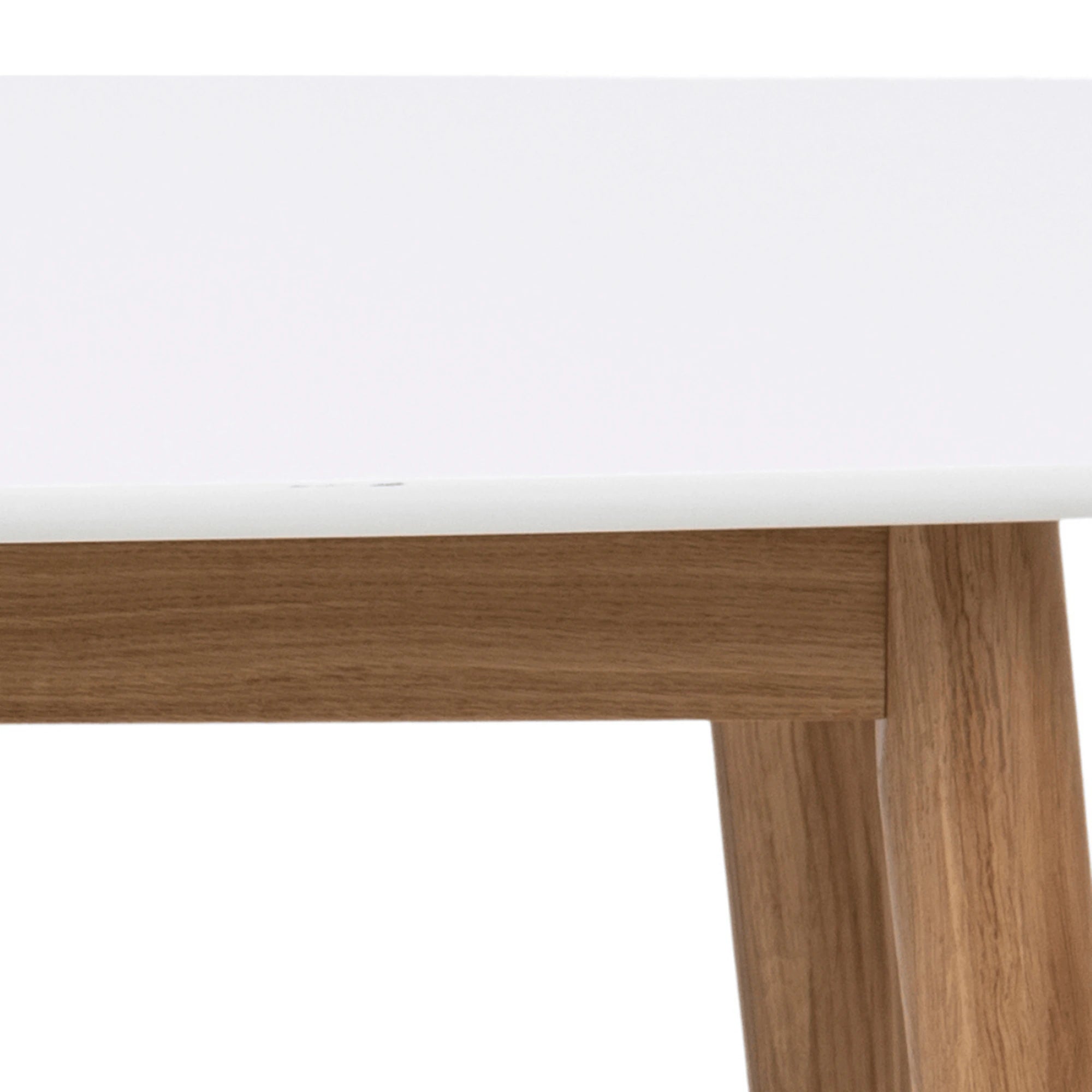 Hjem Design Yuno 4-Seater Dining Table, White