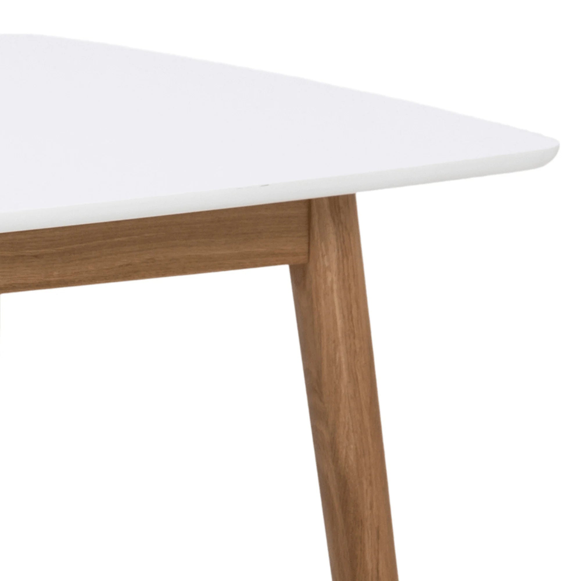 Hjem Design Yuno 4-Seater Dining Table, White