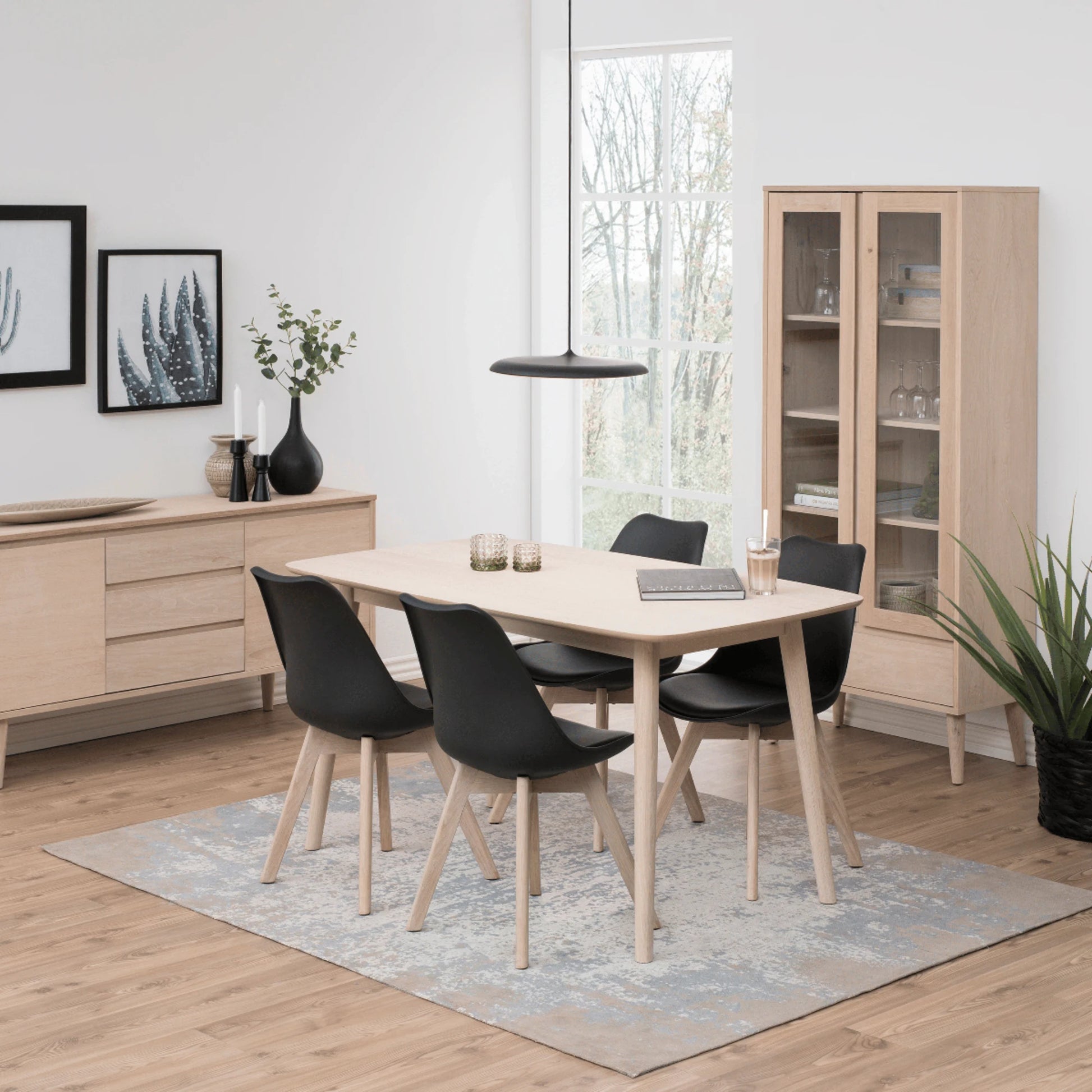 Hjem Design Yuno 4-Seater Dining Table, Natural Wood