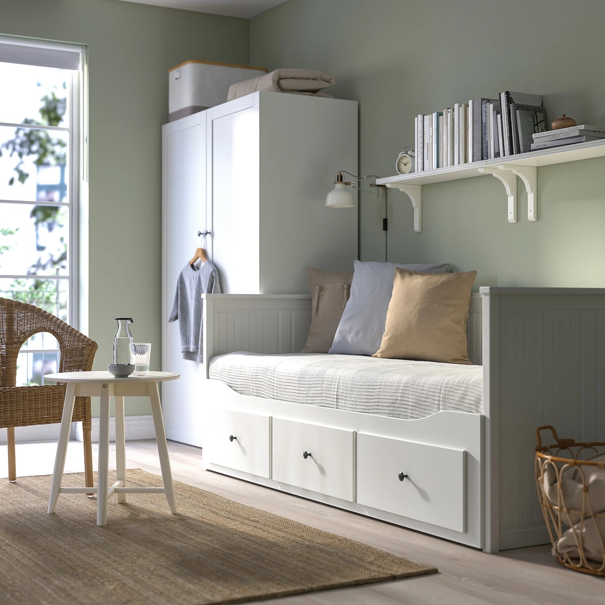IKEA HEMNES Day-bed frame with 3 drawers 80x200cm White