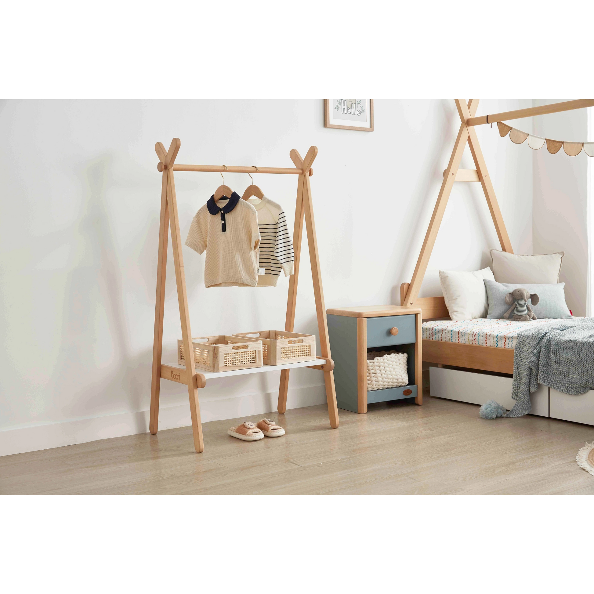 Boori Forest Kids Clothing Rack