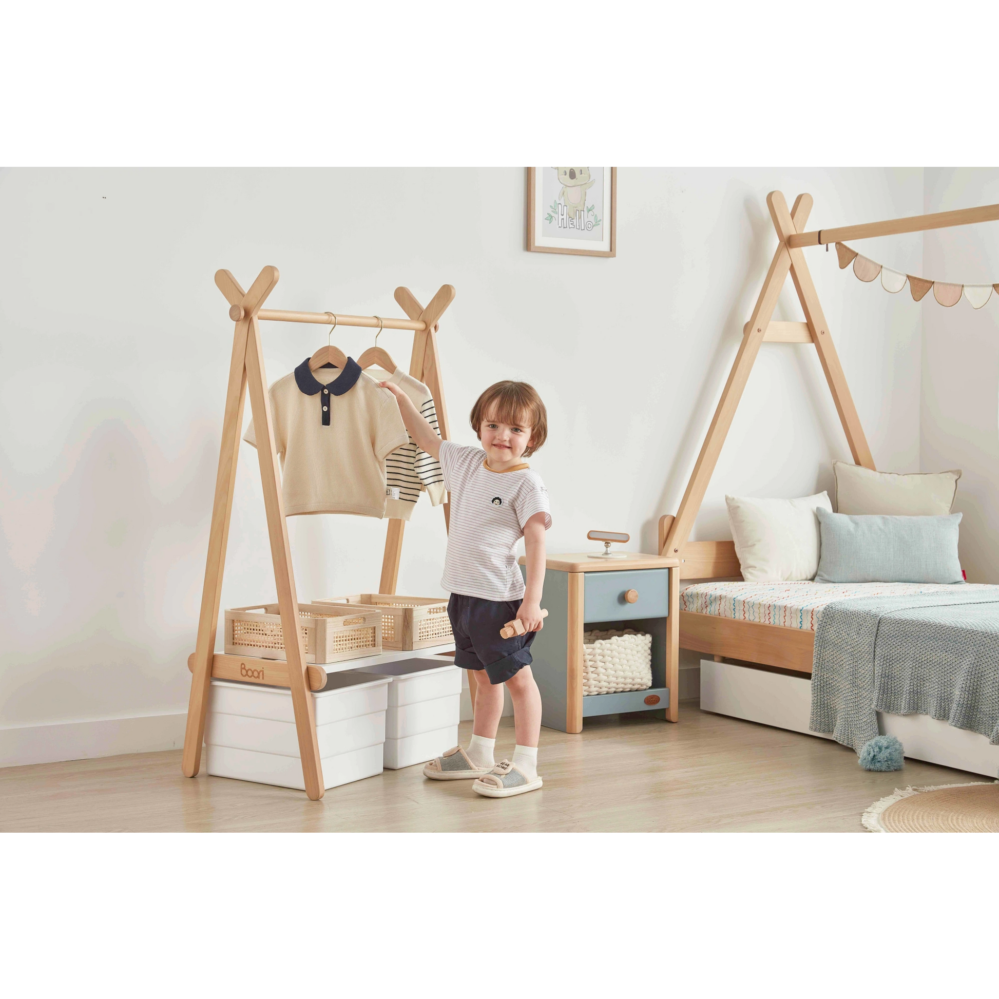 Boori Forest Kids Clothing Rack