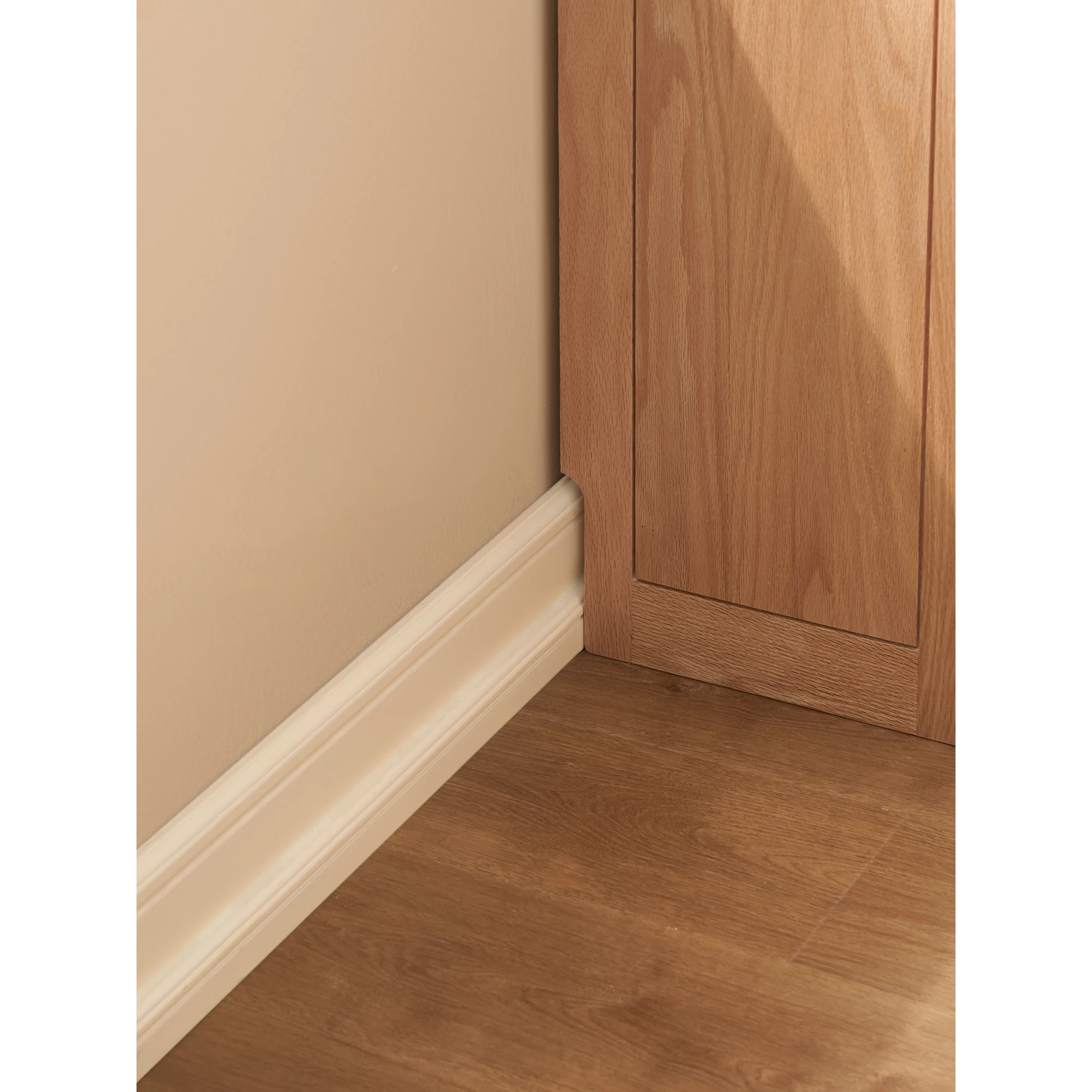 Solidwood Amber Bookcase with 1 Drawer and 1 Cabinet
