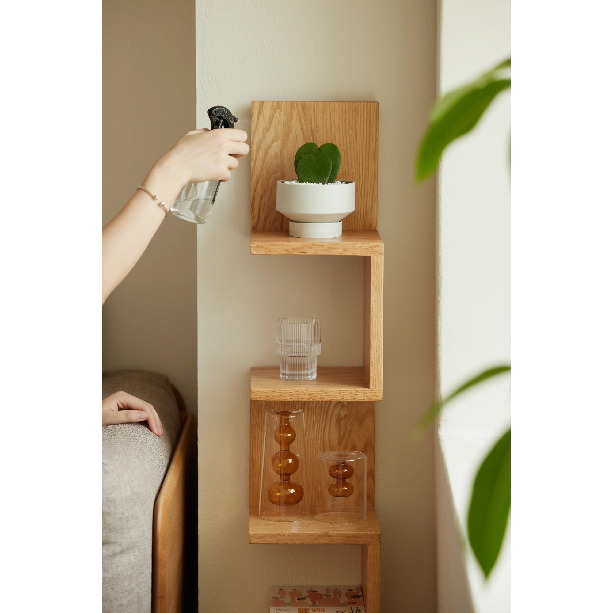 Solidwood Pittsburgh Corner Bookshelf