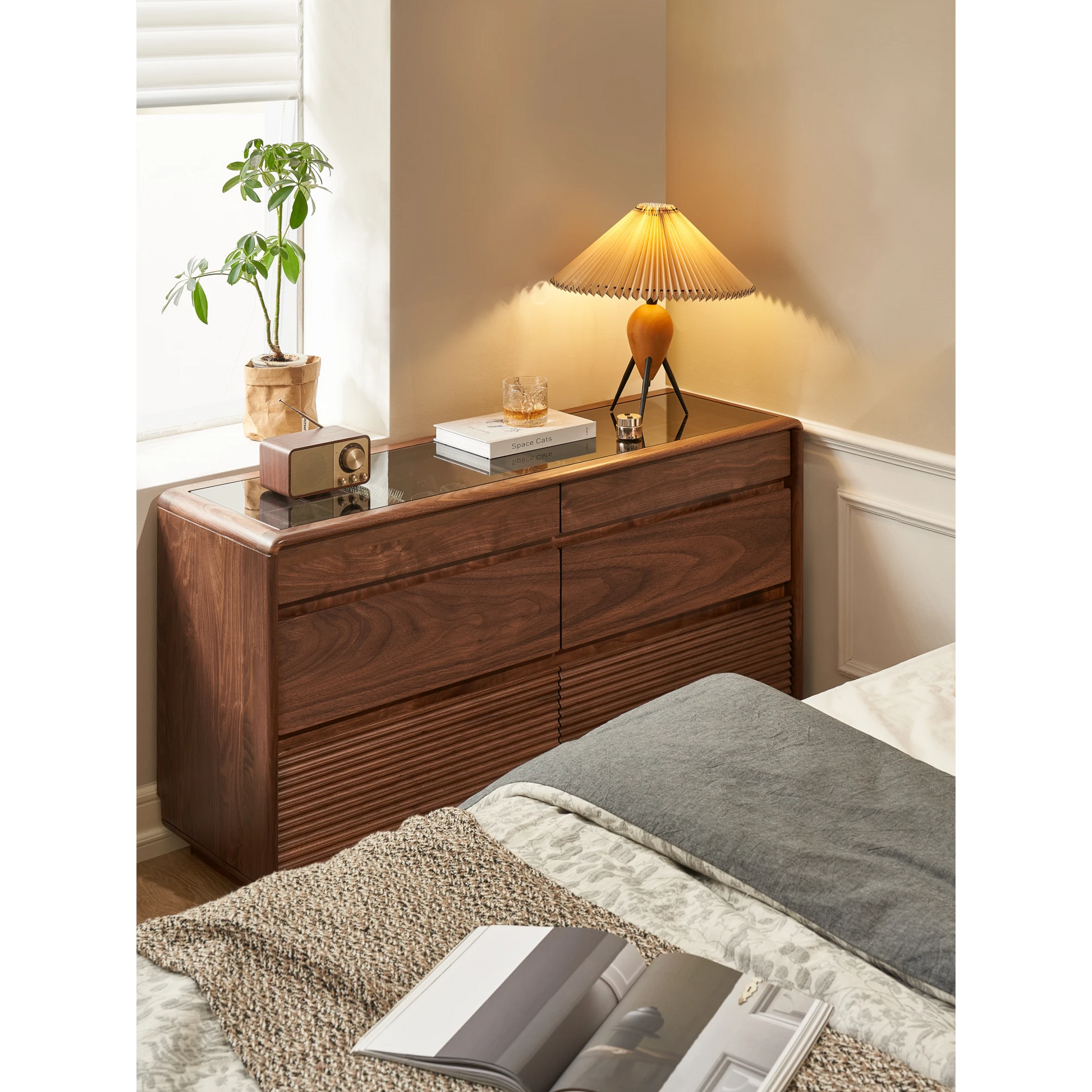 Solidwood Luxembourg Chest of 6 Drawers