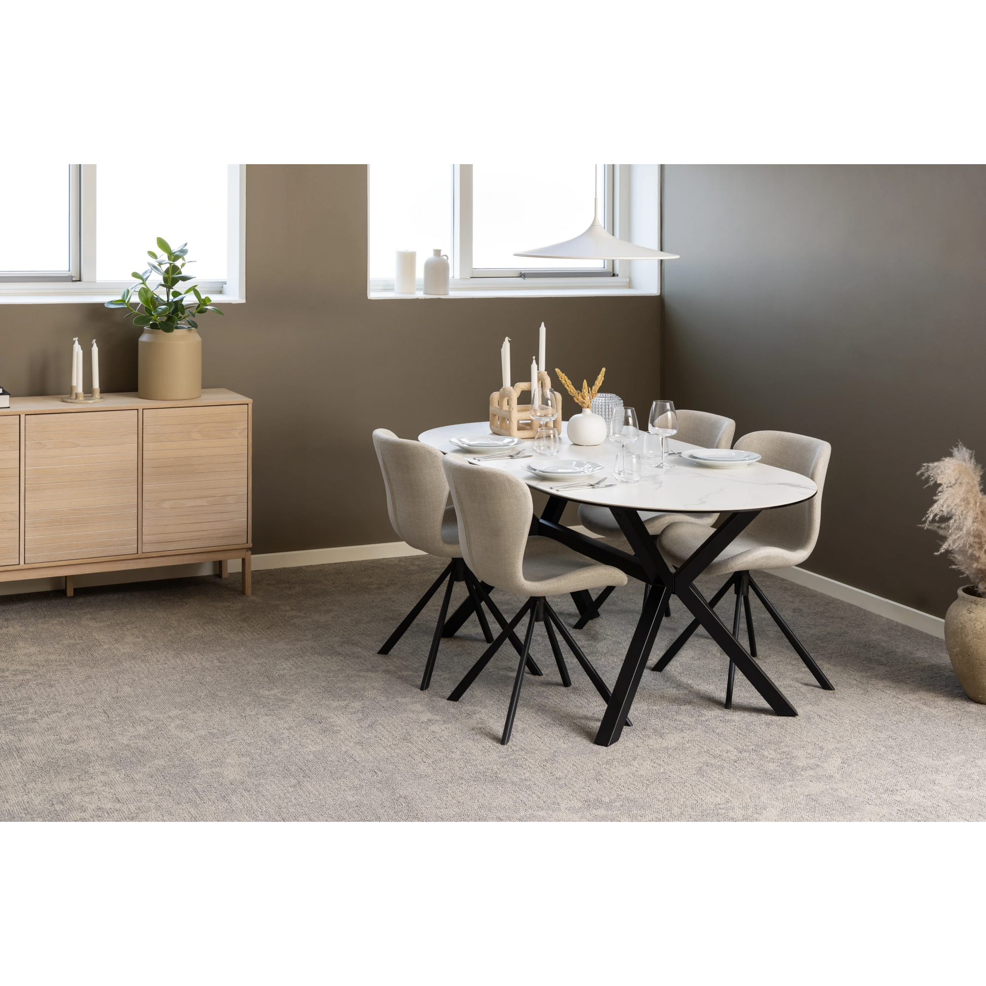 Hjem Design Linley Sideboard, 135cm