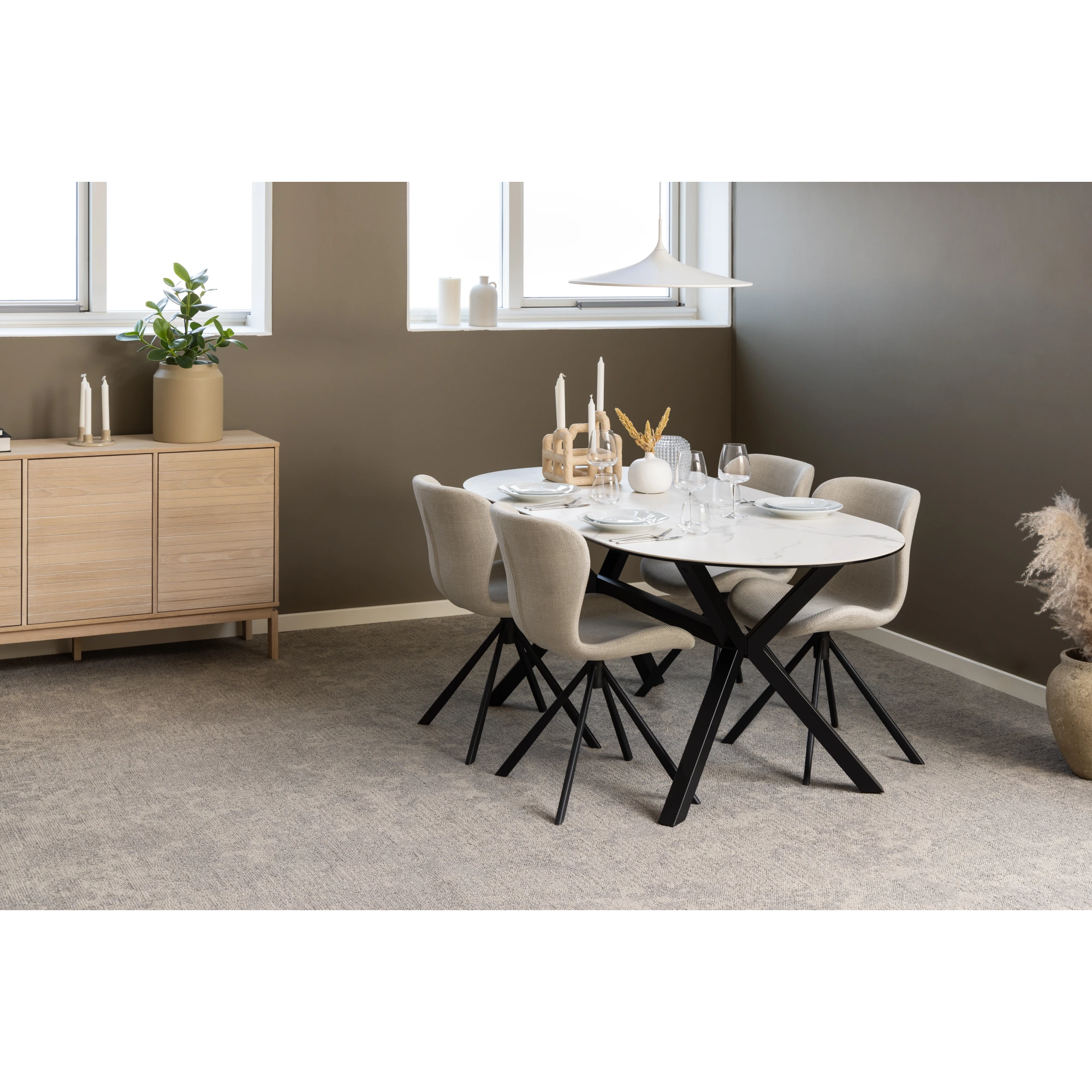 Hjem Design Linley Sideboard, 135cm
