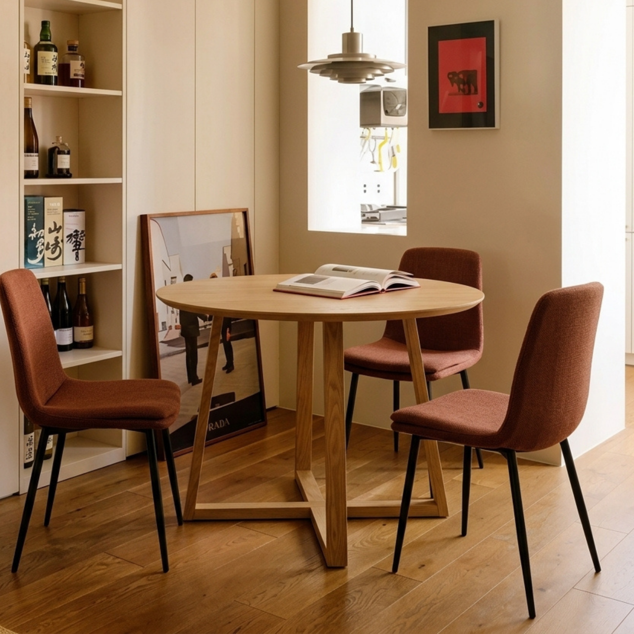 Hjem Design Malda Round Dining Table, Natural Wood
