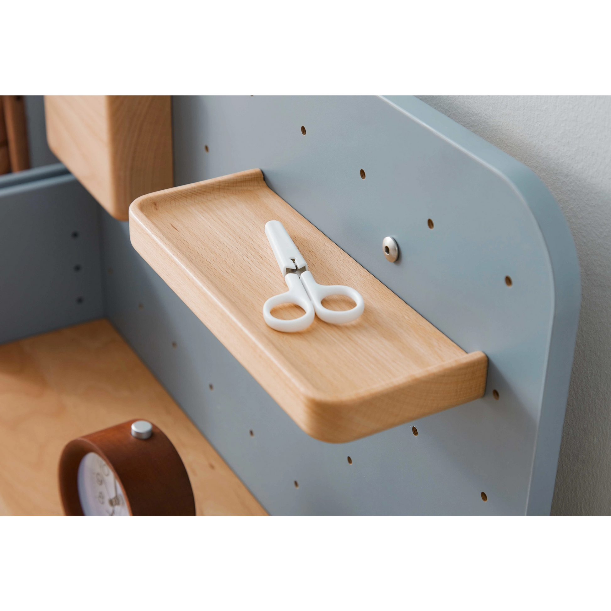 Boori Ergonomic Kids Desk (100cm) With Pegboard Hutch Package, Blueberry