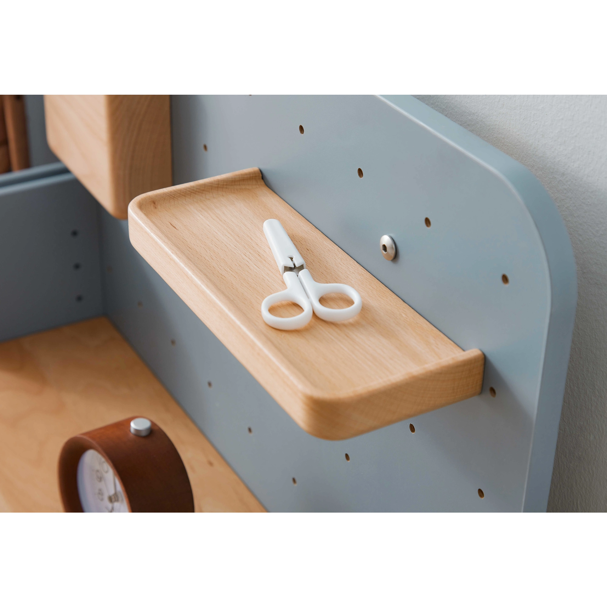 Boori Ergonomic Kids Desk (100cm) With Pegboard Hutch Package, Blueberry