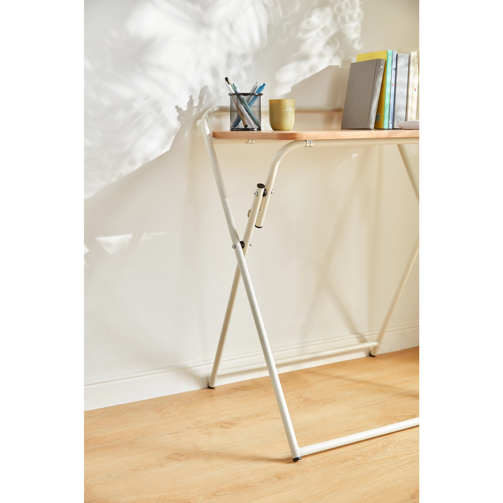 Linspire Axis Foldable Desk