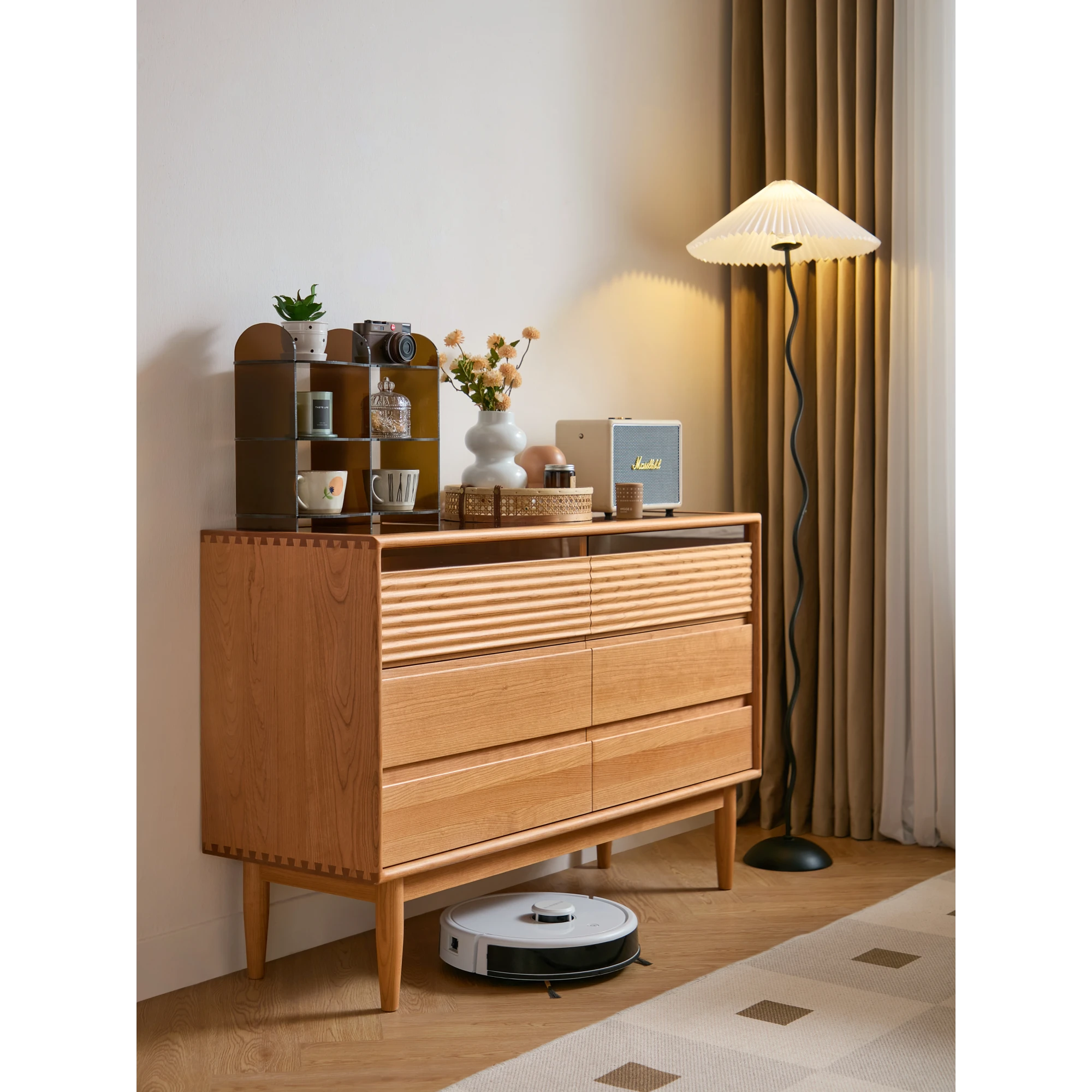 Linspire Flow Chest of 6 Drawers with Glass Top