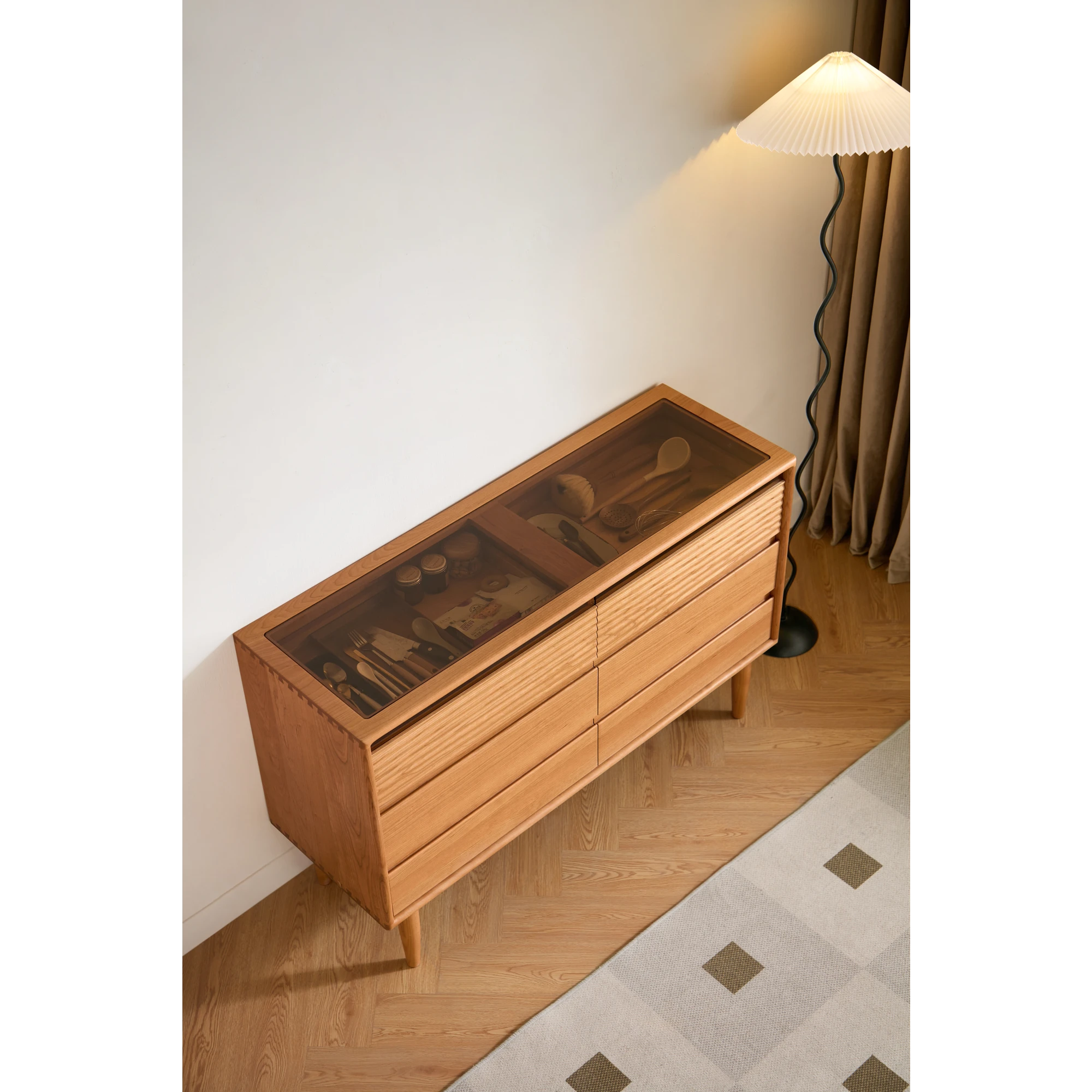 Linspire Flow Chest of 6 Drawers with Glass Top