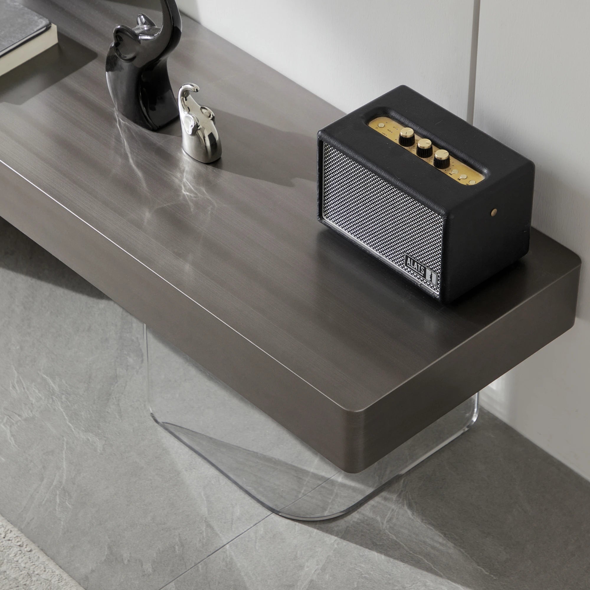 Linspire Hayden Extendable Entertainment Unit