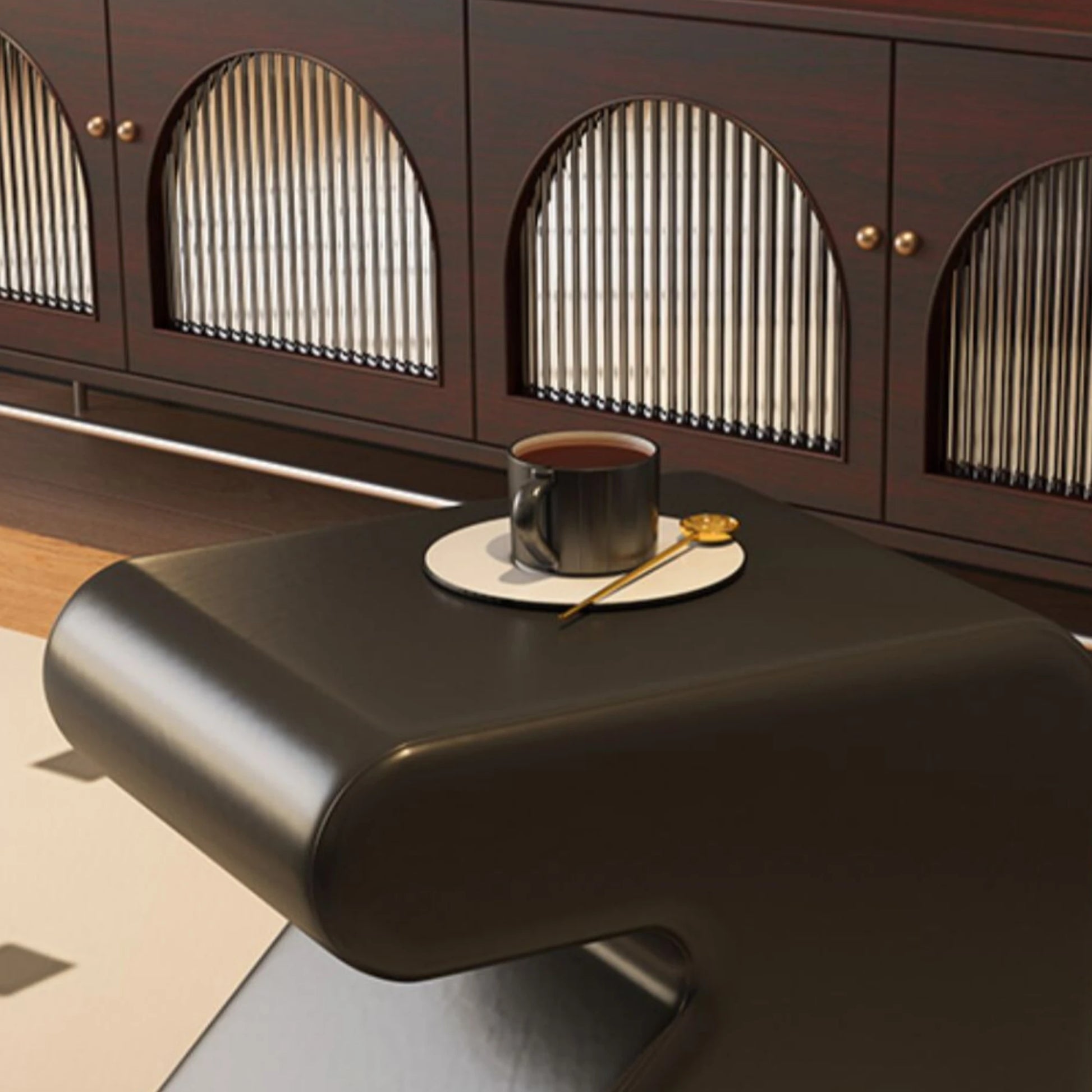 MODE Pivot Arrow Stool