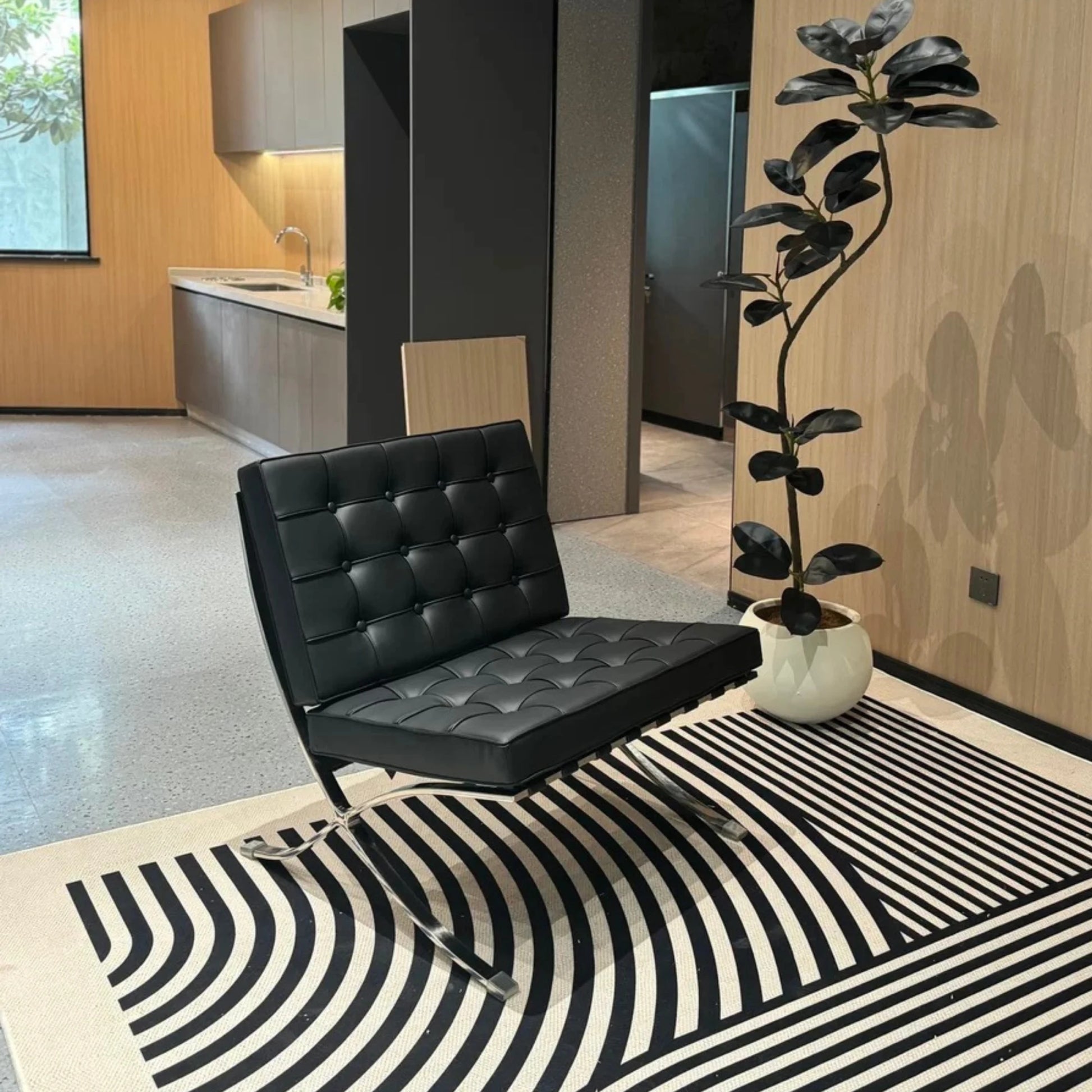 MODE Mies Van Der Rohe Barcelona Chair Replica, 1-Seater