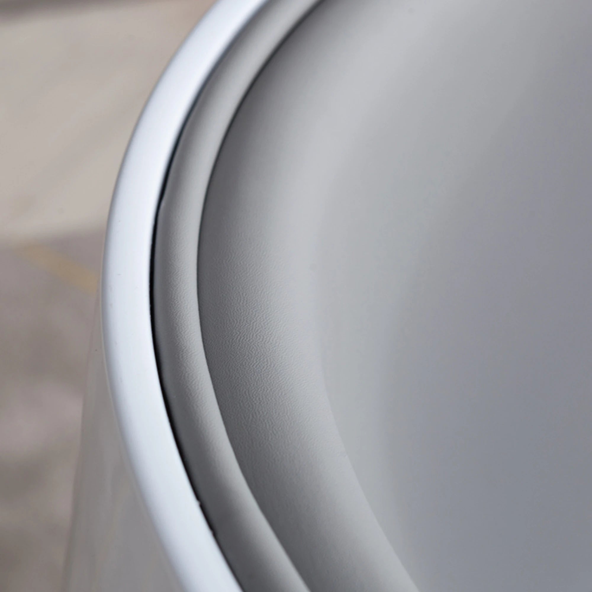 MODE Eero Aarnio Cognac Chair Replica