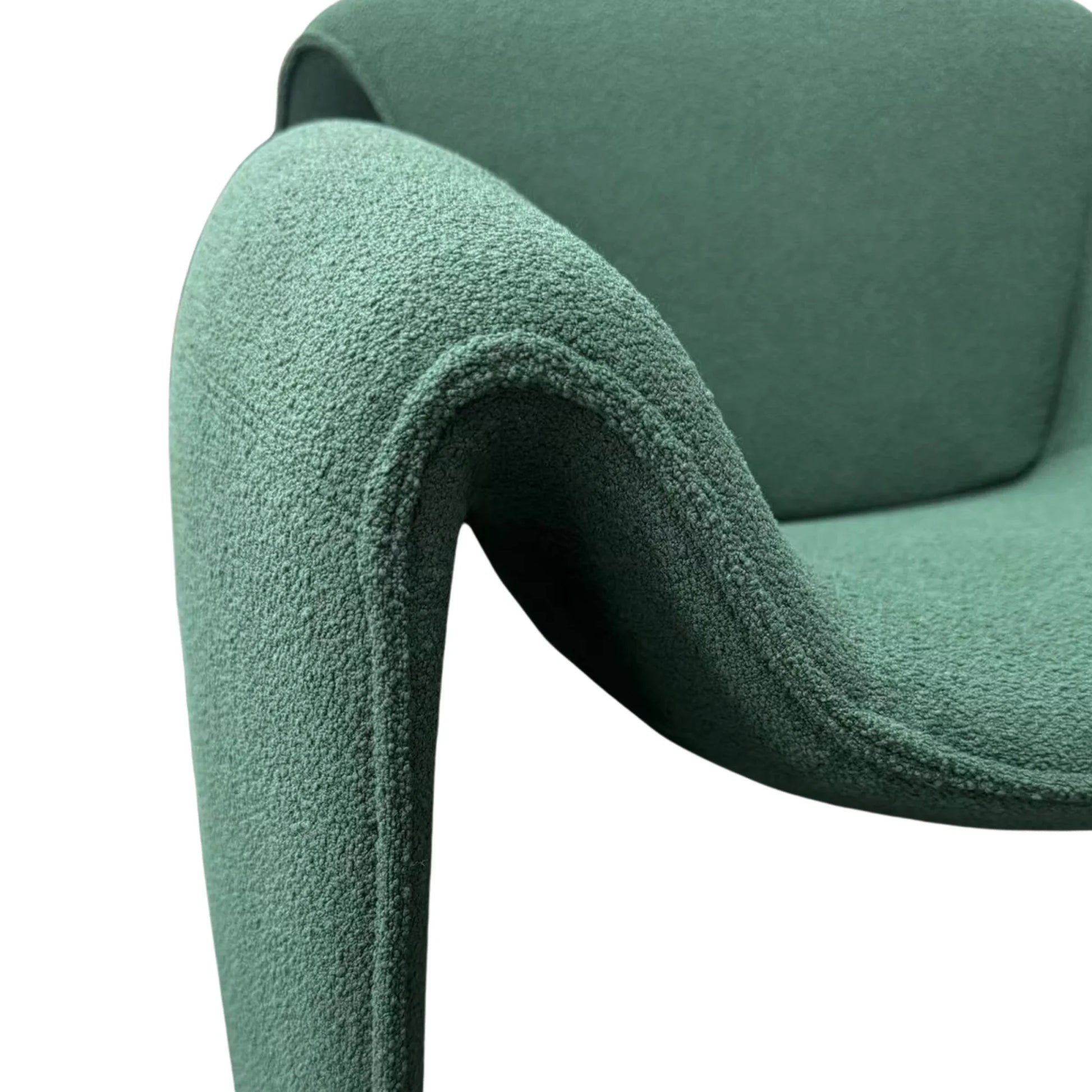 MODE Pierre Paulin Groovy Chair Replica