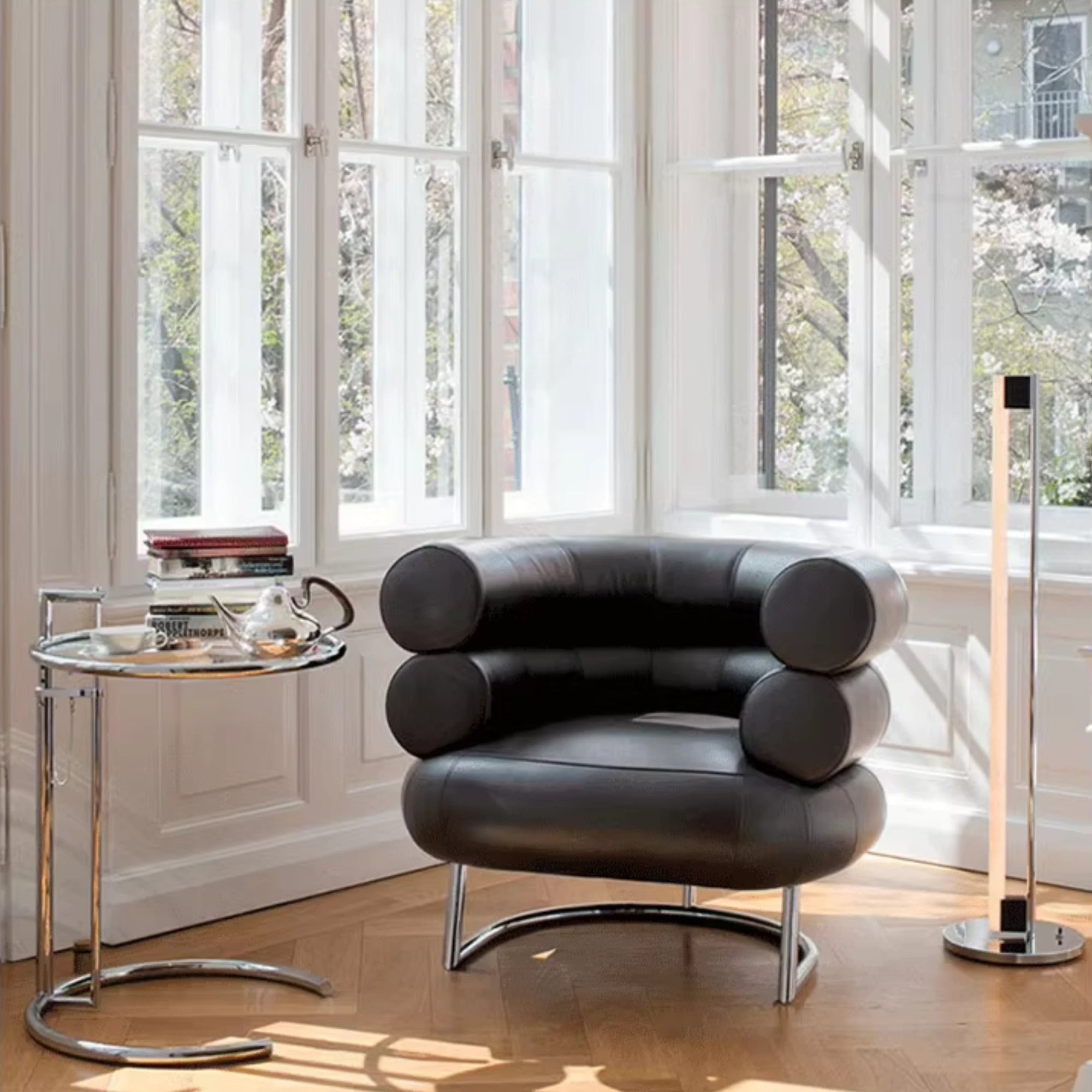 MODE Eileen Gray Bibendum Chair Replica, Black