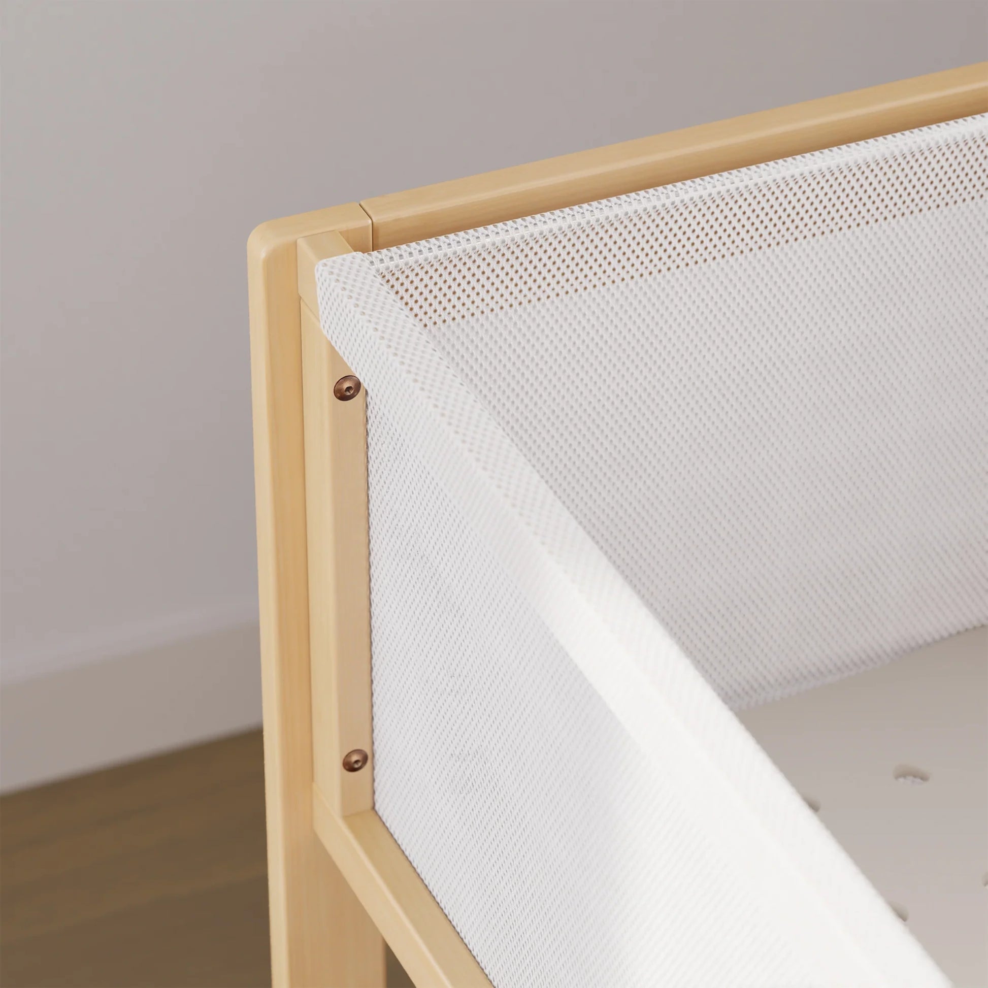 Boori Tidy Kids Bassinet/Change Table - 2 in 1, Almond & Barley White