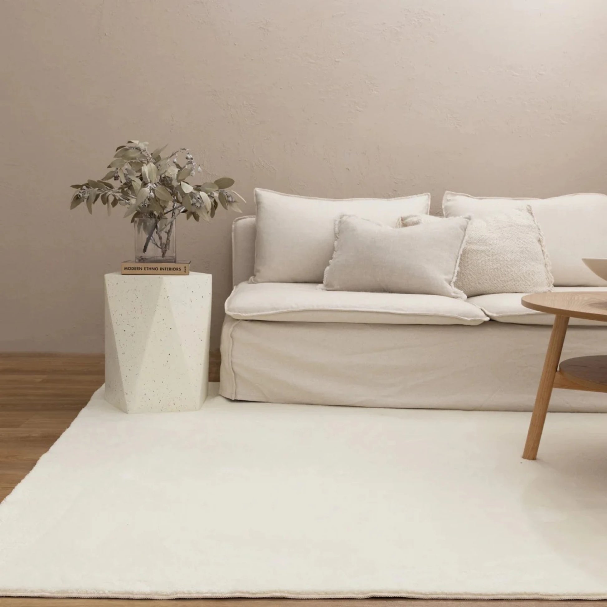 DreamWeaver Oasis Plain Machine Washable Rug, Cream