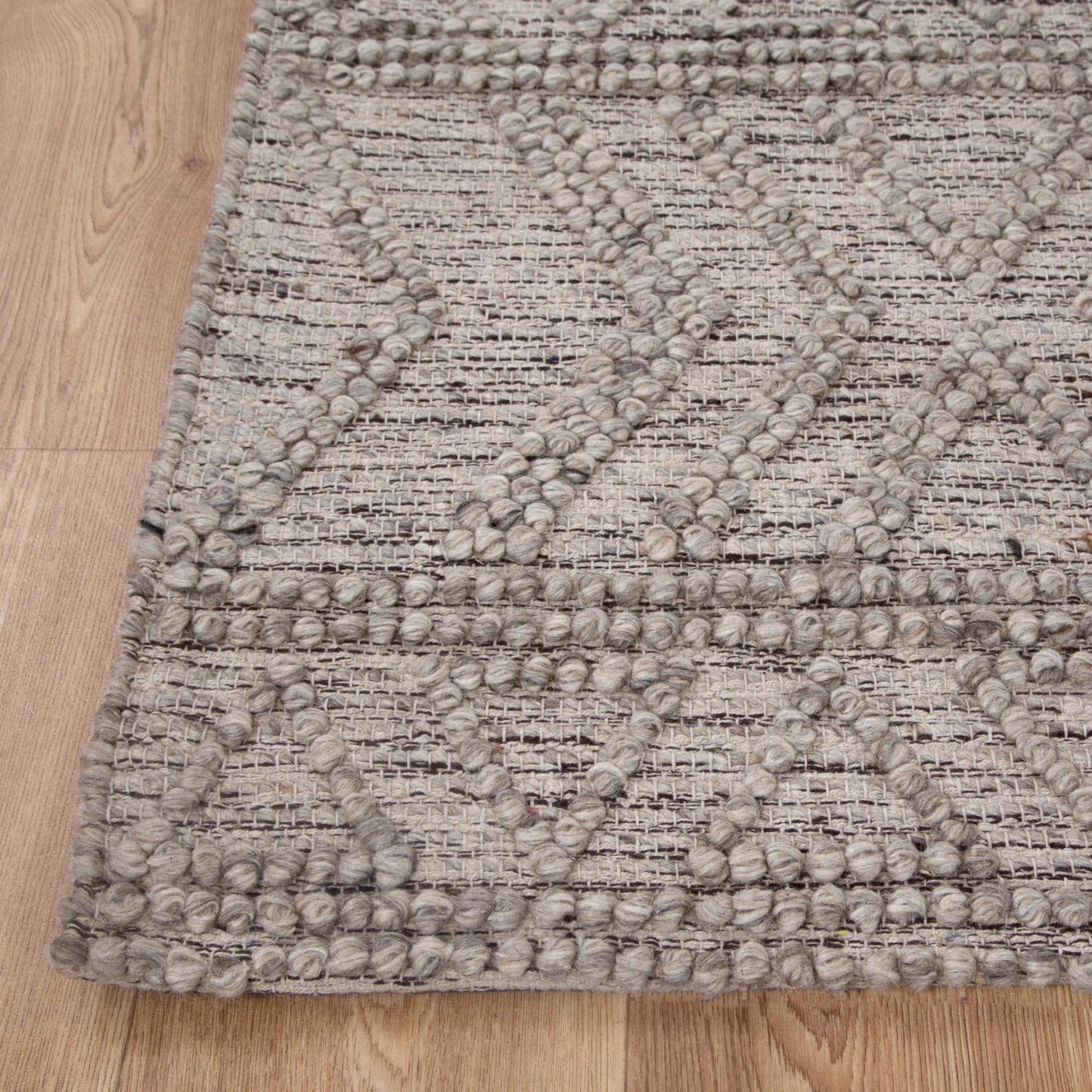 DreamWeaver Wave Scandinavian Lattice Rug, Lattice Ash