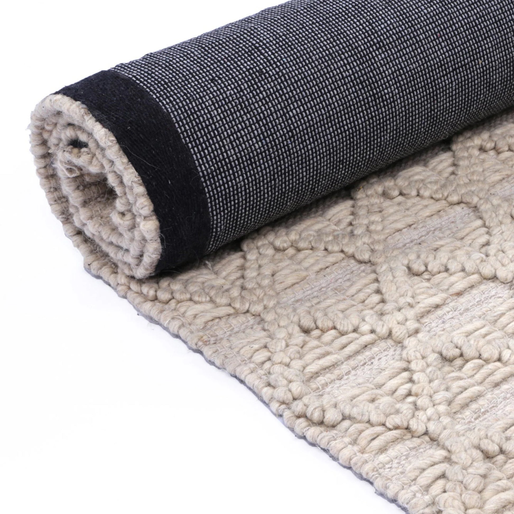 DreamWeaver Wave Scandinavian Mosaic Rug, Mosaic Natural