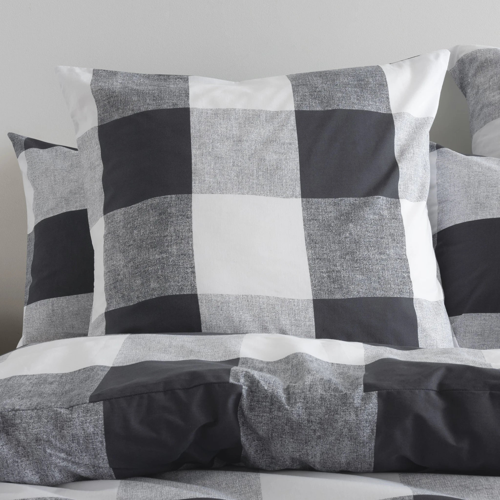 Nu Edition Alec Duvet Cover Set, Carbon