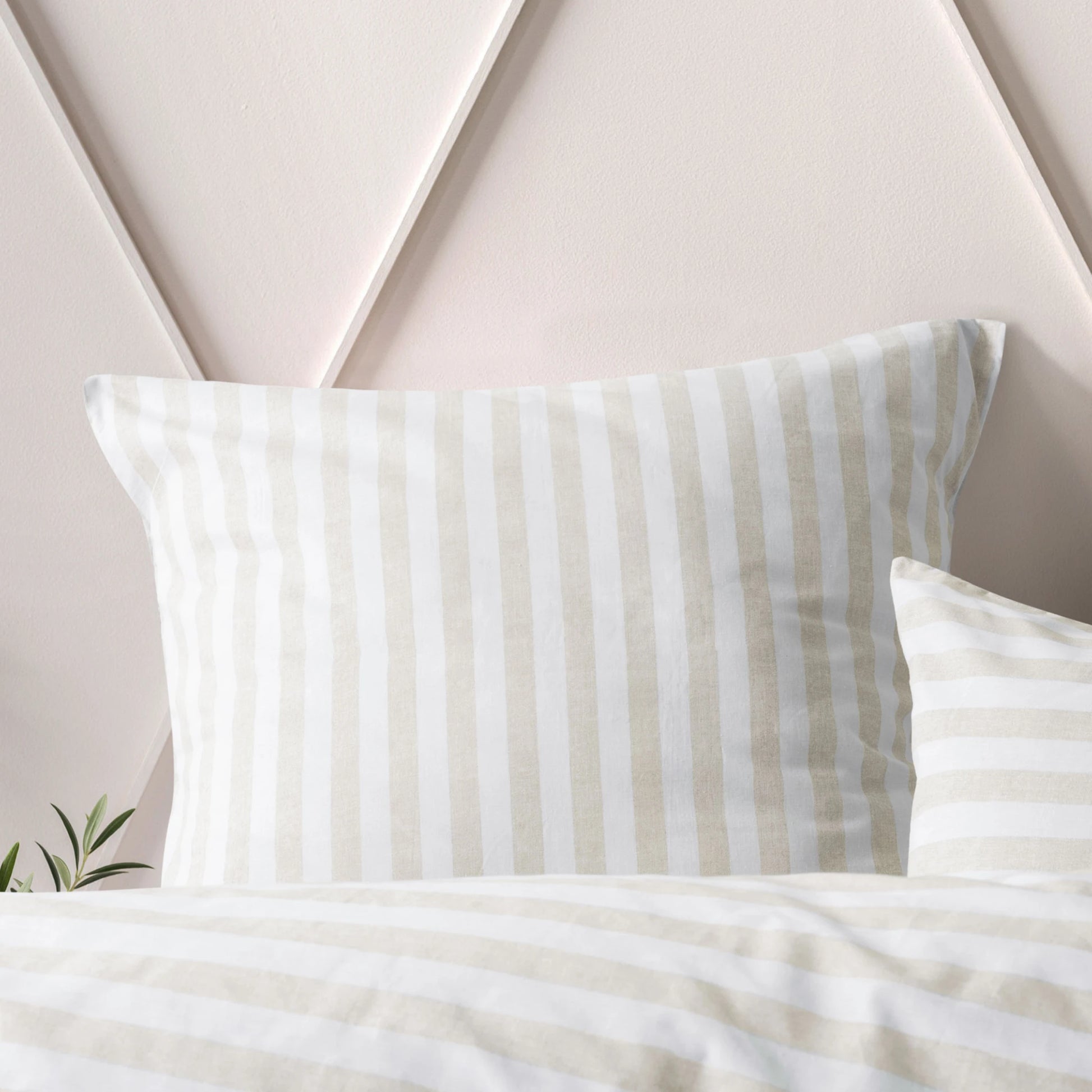 Nu Edition Charlie Duvet Cover Set, Sand