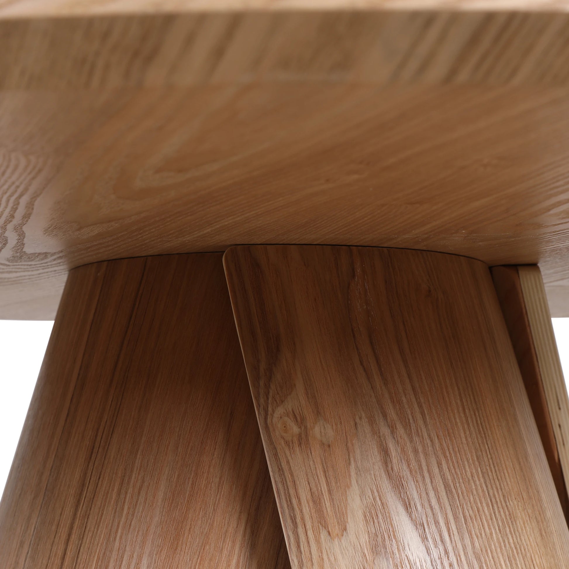 MODE Elara Round Dining Table 120cm, Natural Wood