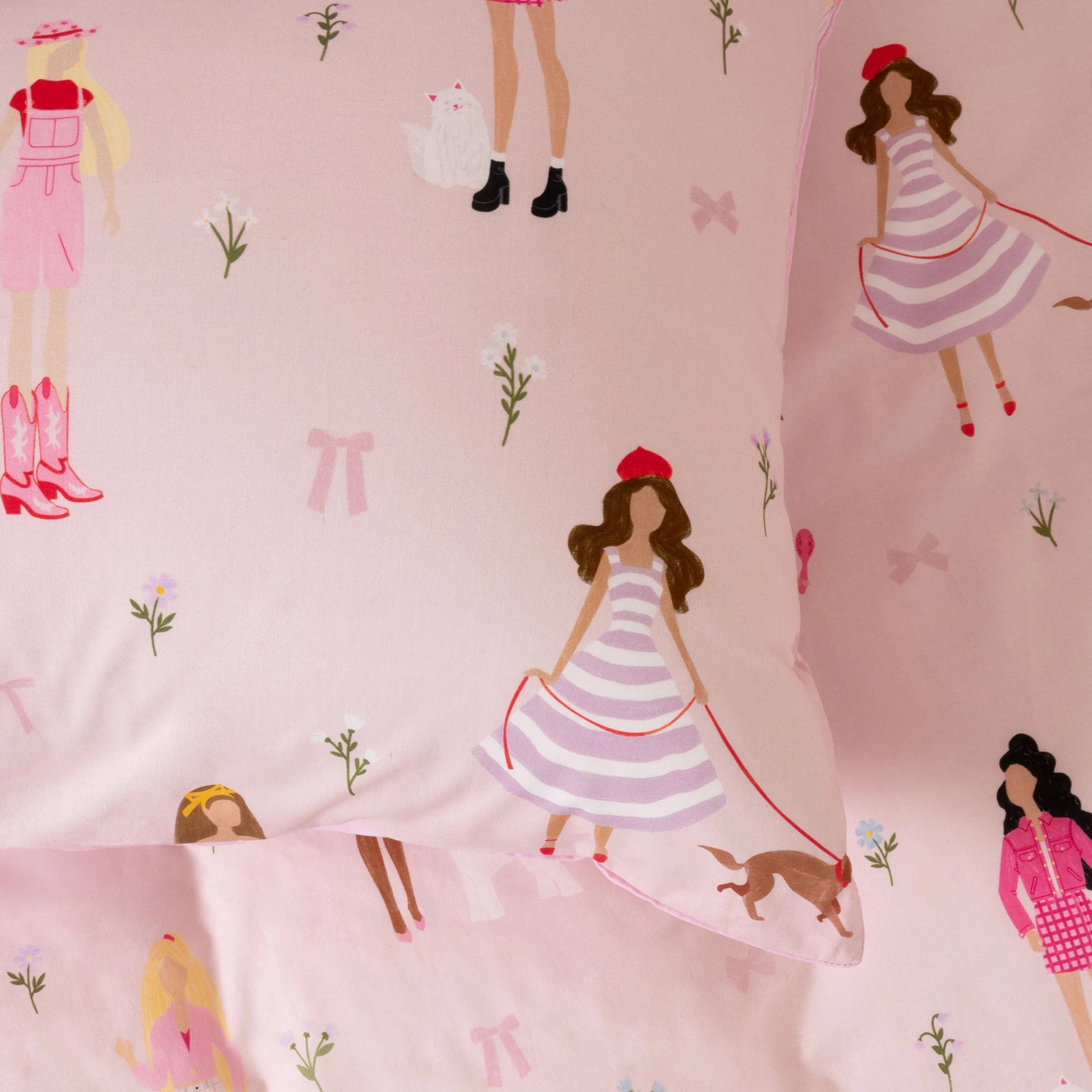 SQUIGGLES Runway Ready Duvet Cover Set, Candyfloss, NZ Single