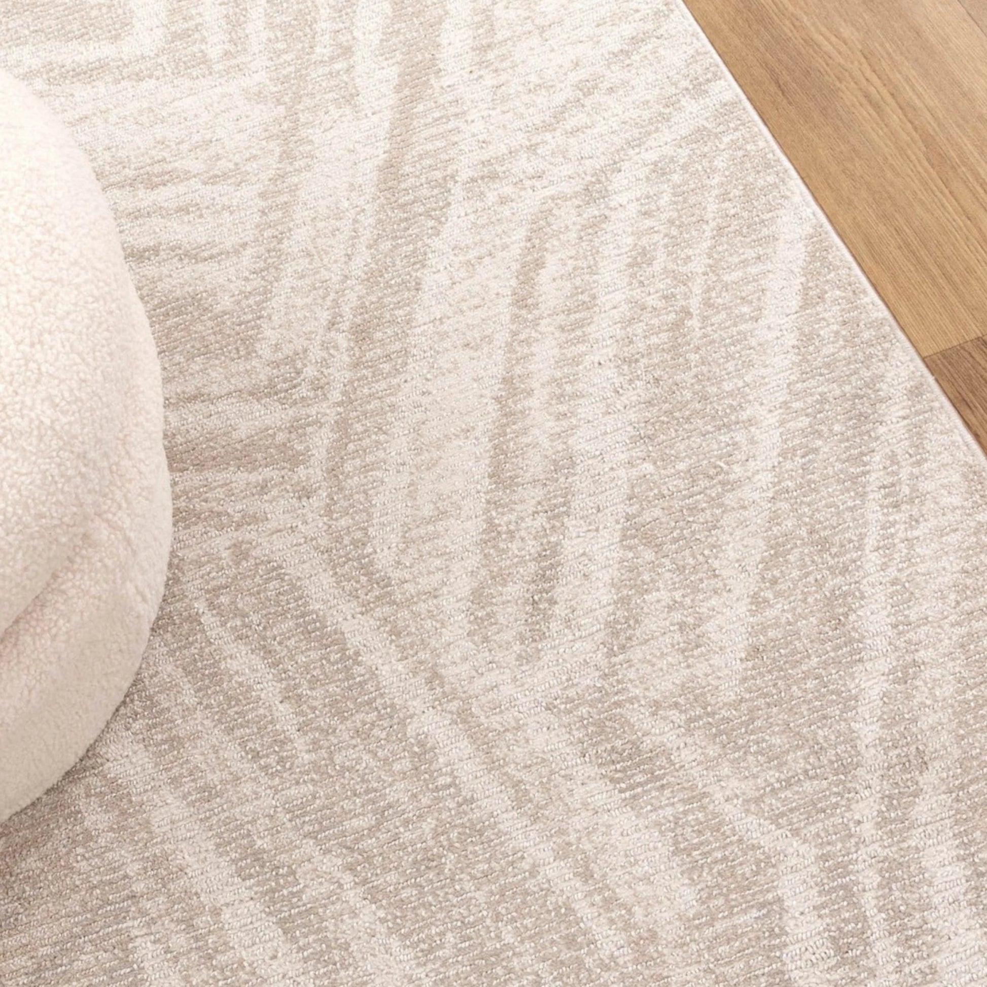Dreamweaver Toscana Geo Lines Rug, Beige, Cream