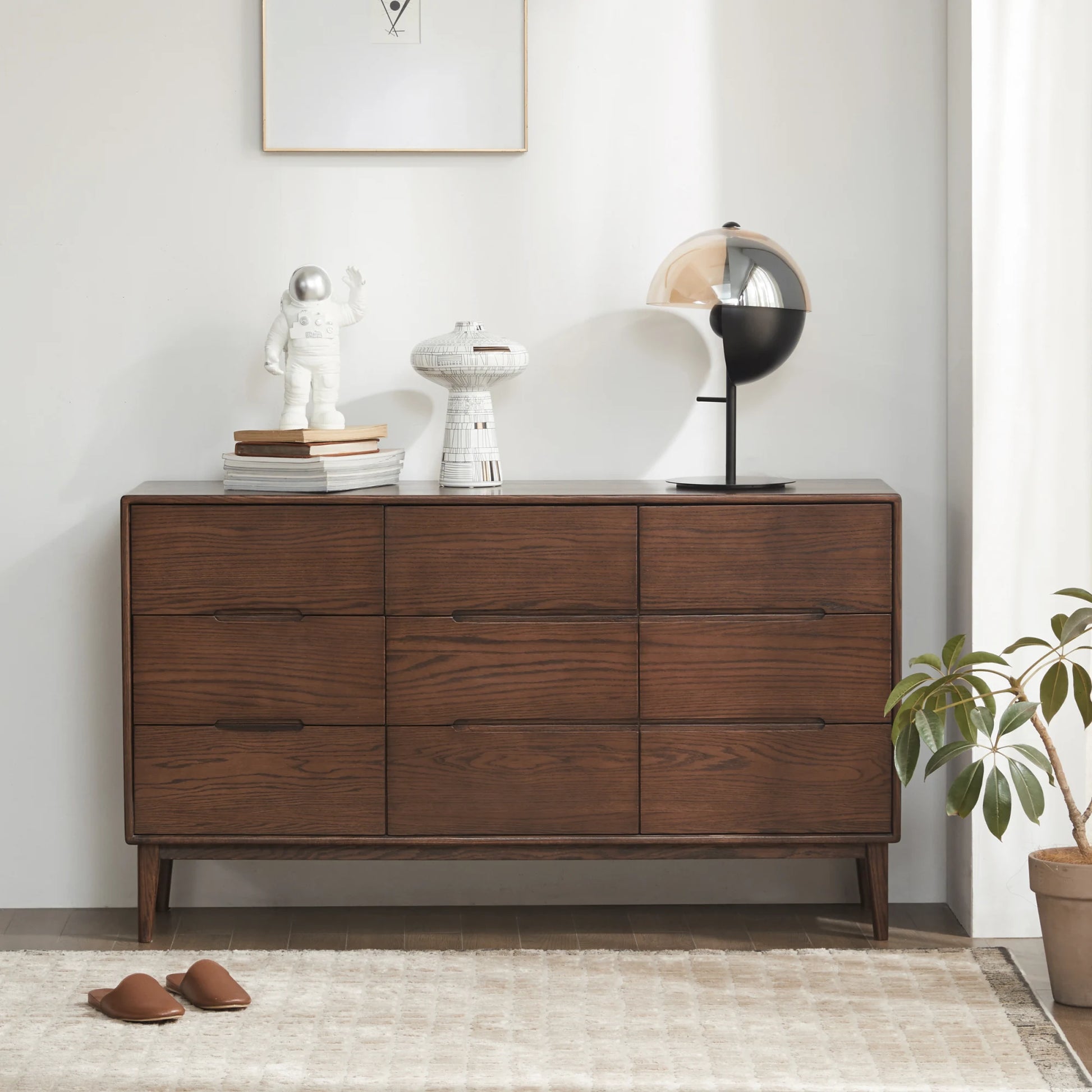 Solidwood Bailey Chest of 9 Drawers
