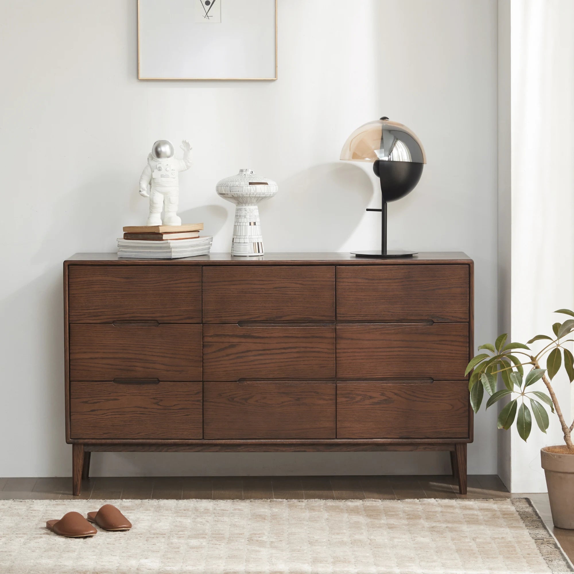 Solidwood Bailey Chest of 9 Drawers
