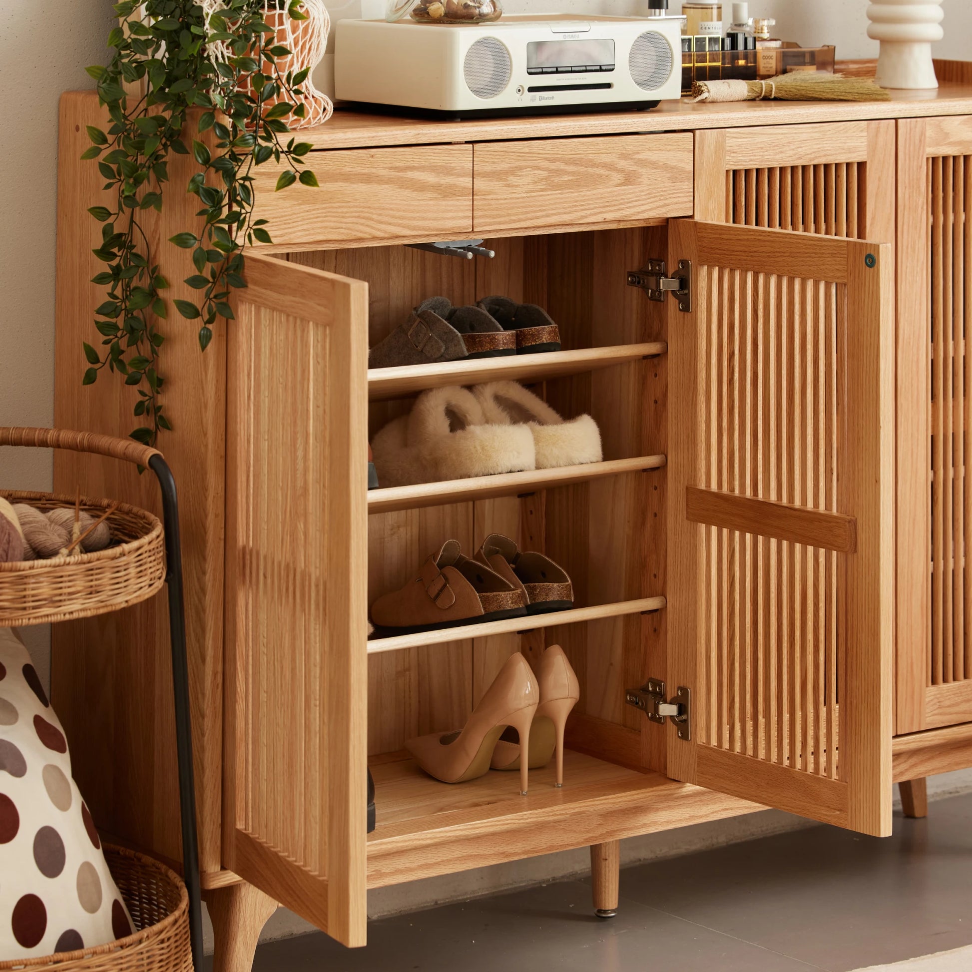 Solidwood Santa Rosa Shoe Cabinet with Drawers, 140cm