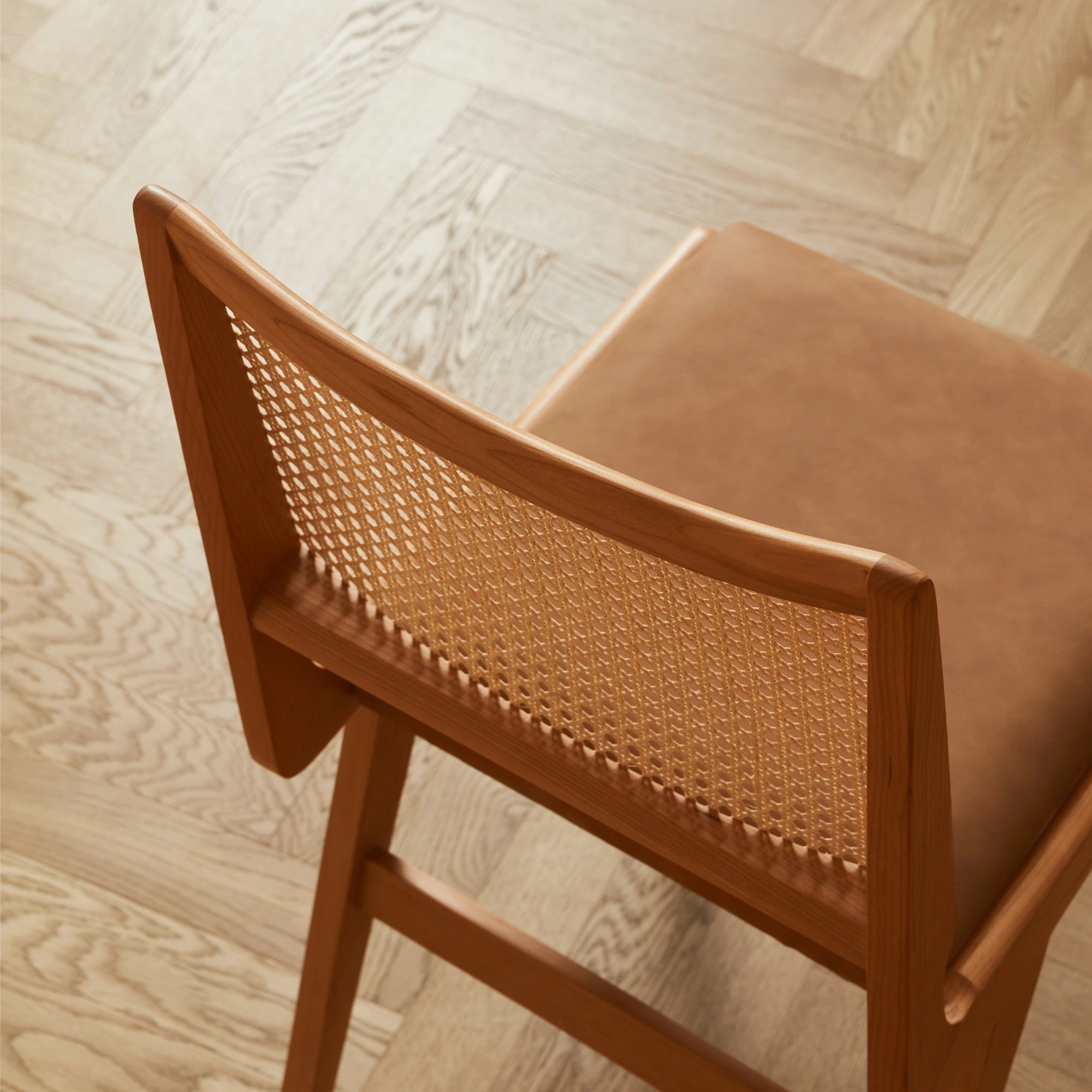 Solidwood Elvoraa Cherry Dining Table Set with 4 Chairs, 200cm