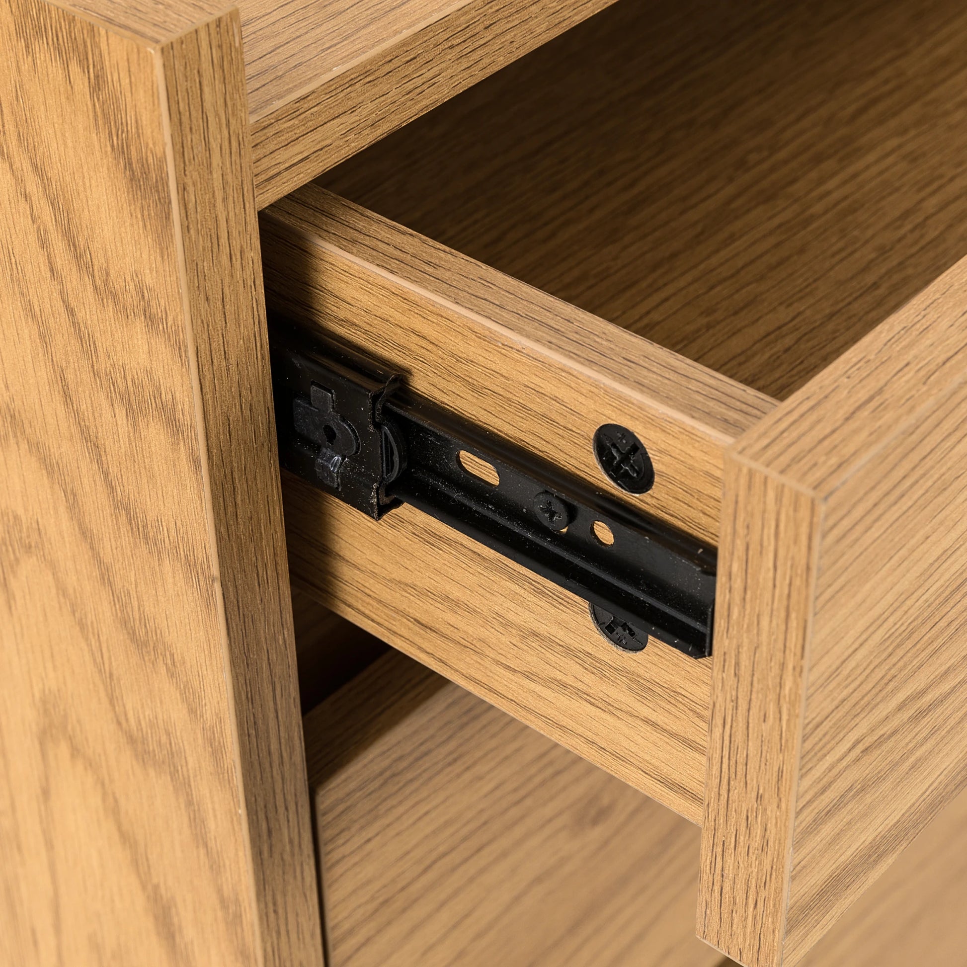 Loft Japandi Chest of 5 Drawers