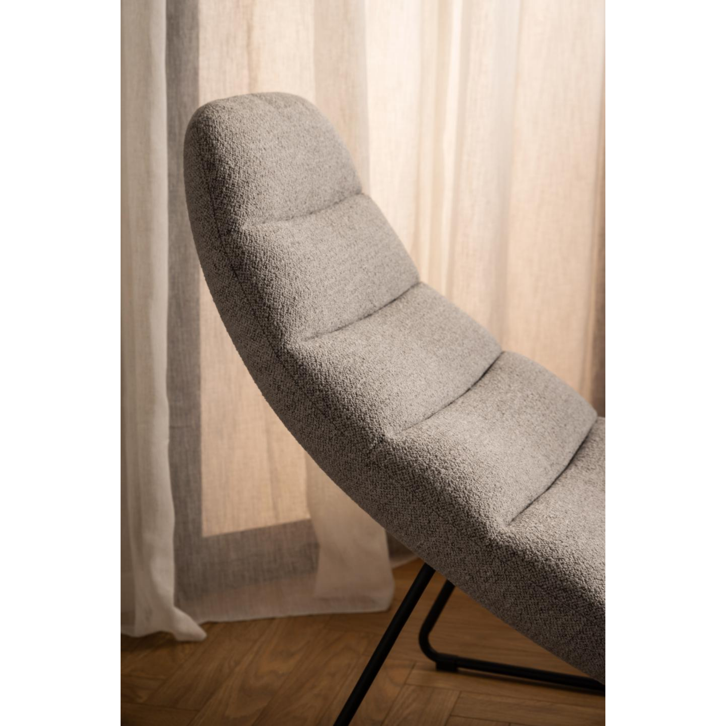 Hjem Design Chaplin Chaise Longue