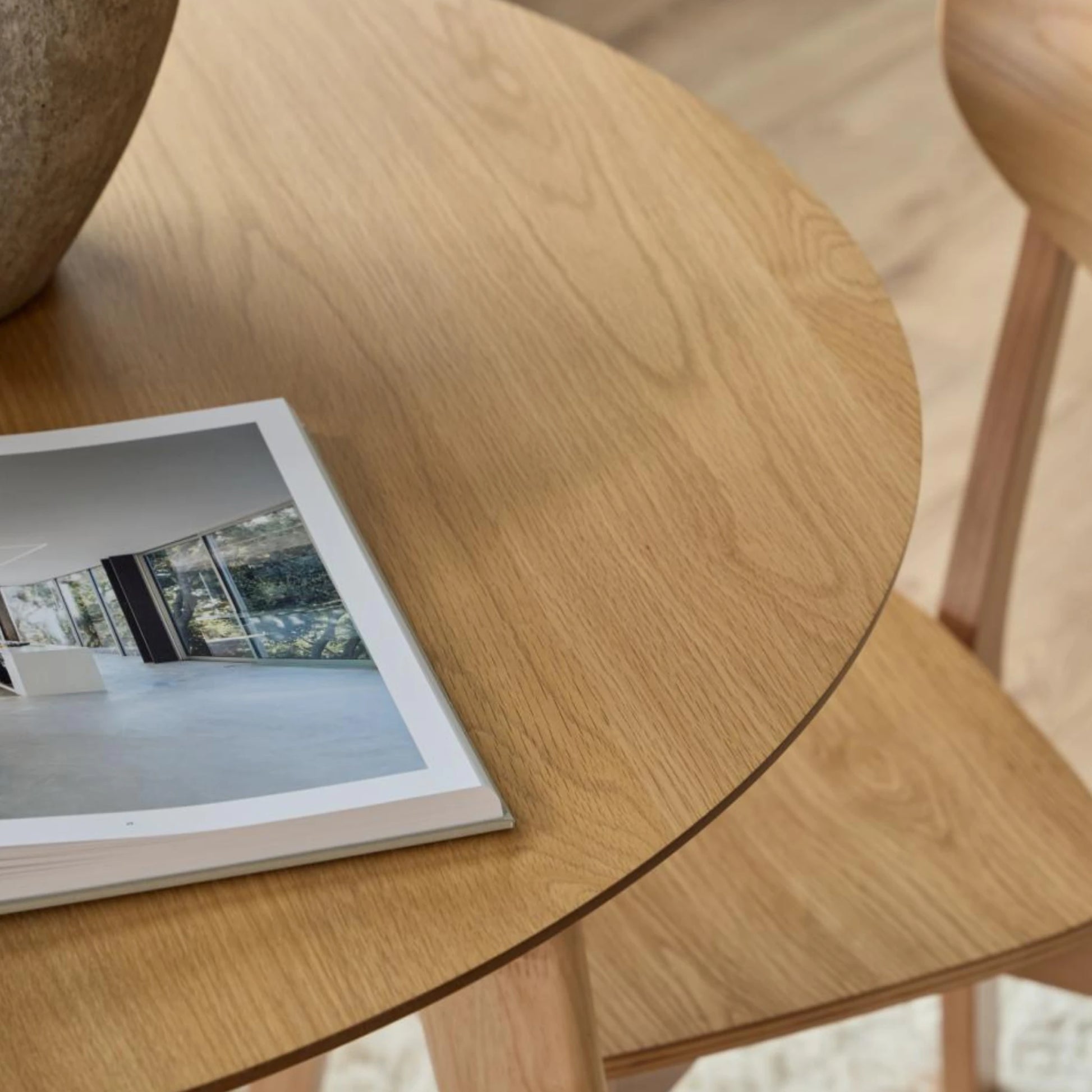 Hjem Design Roxby Round Dining Table Set, Natural Wood