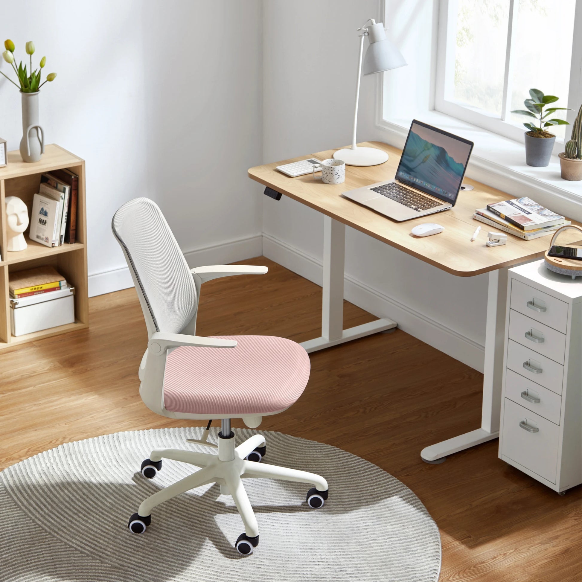 Linspire Agile Mesh Office Chair, Pink