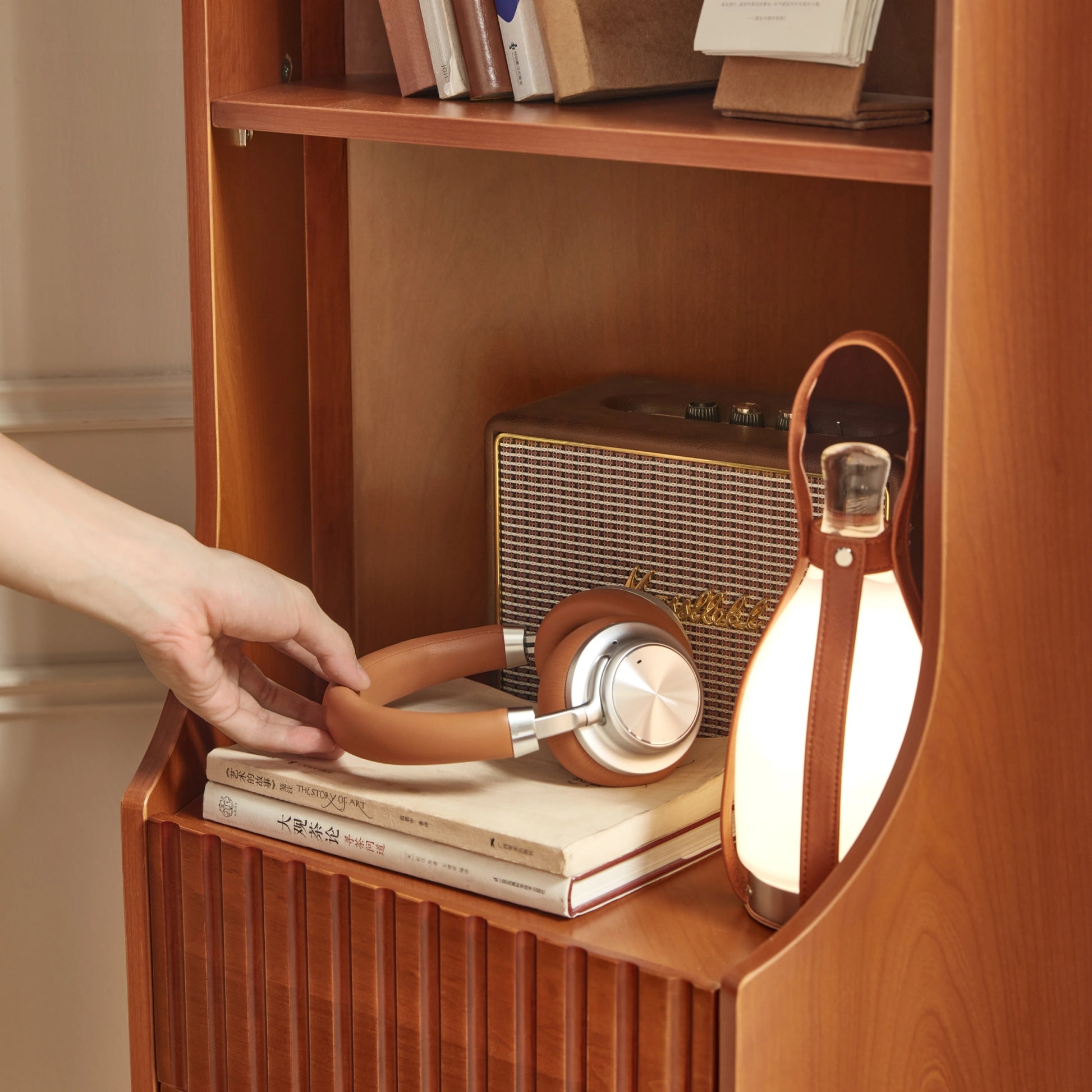 Linspire Gaenor Corner Cabinet